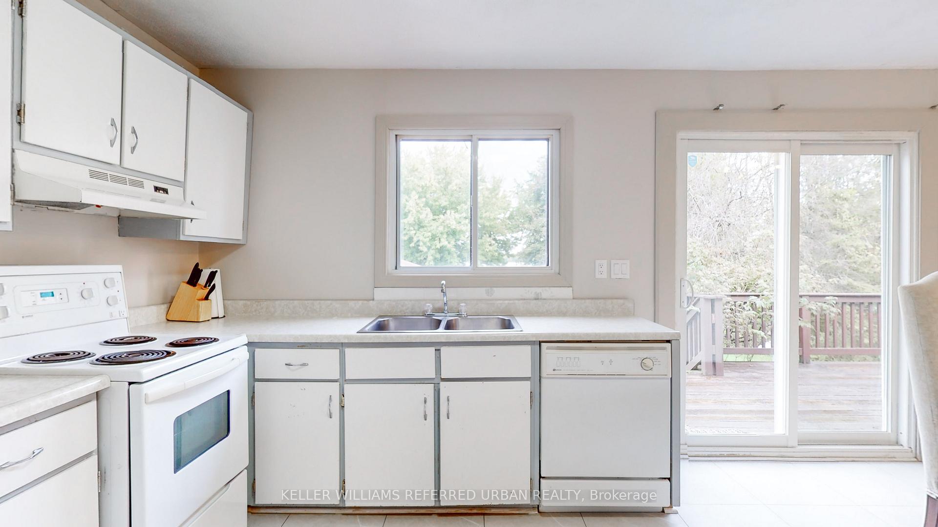 Photo 8 of 33 Shelley Drive, Kawartha Lakes, Mariposa — HOMEH