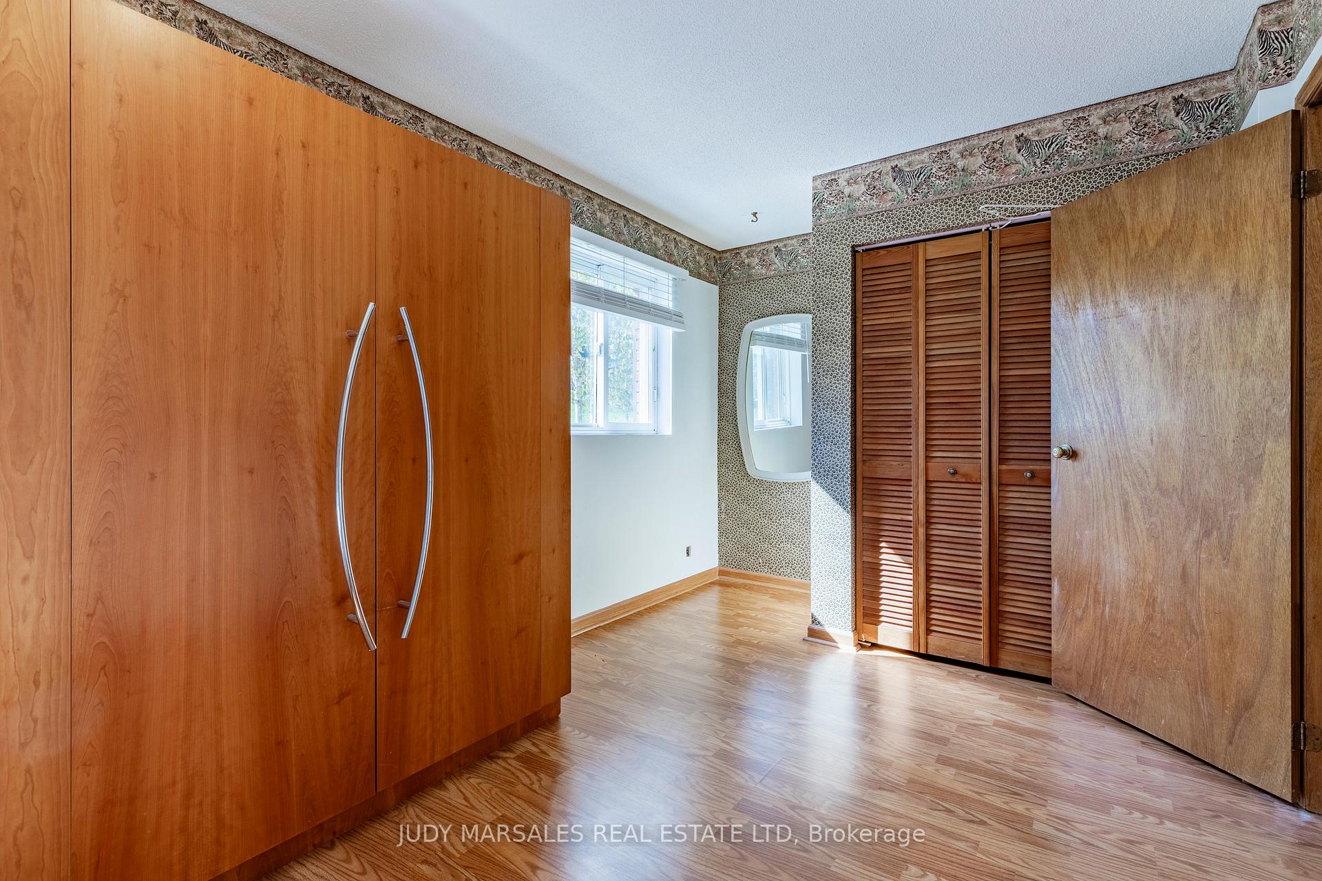 Photo 21 of 25 Ridge Road E, Grimsby, Grimsby Escarpment — HOMEH
