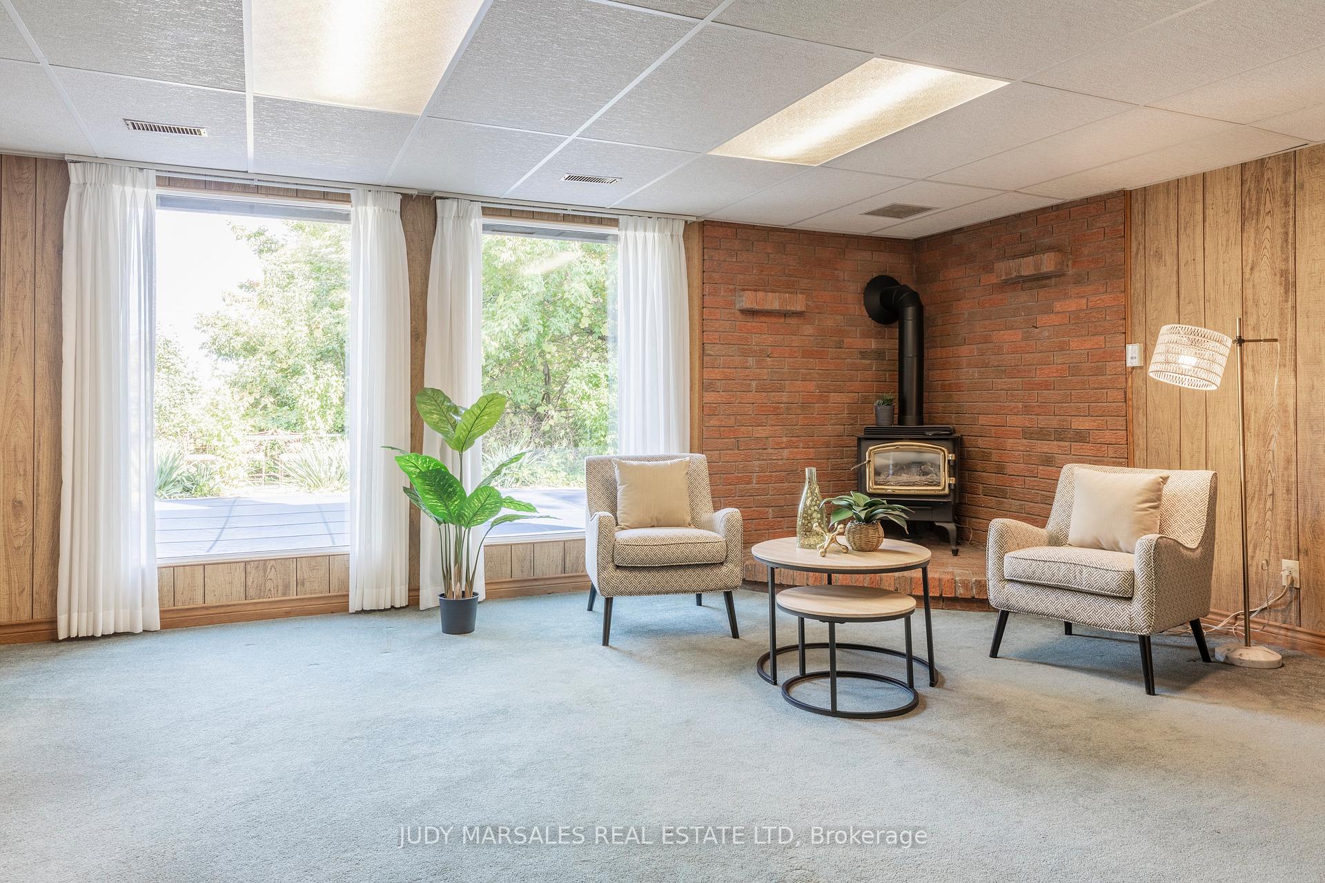Photo 24 of 25 Ridge Road E, Grimsby, Grimsby Escarpment — HOMEH