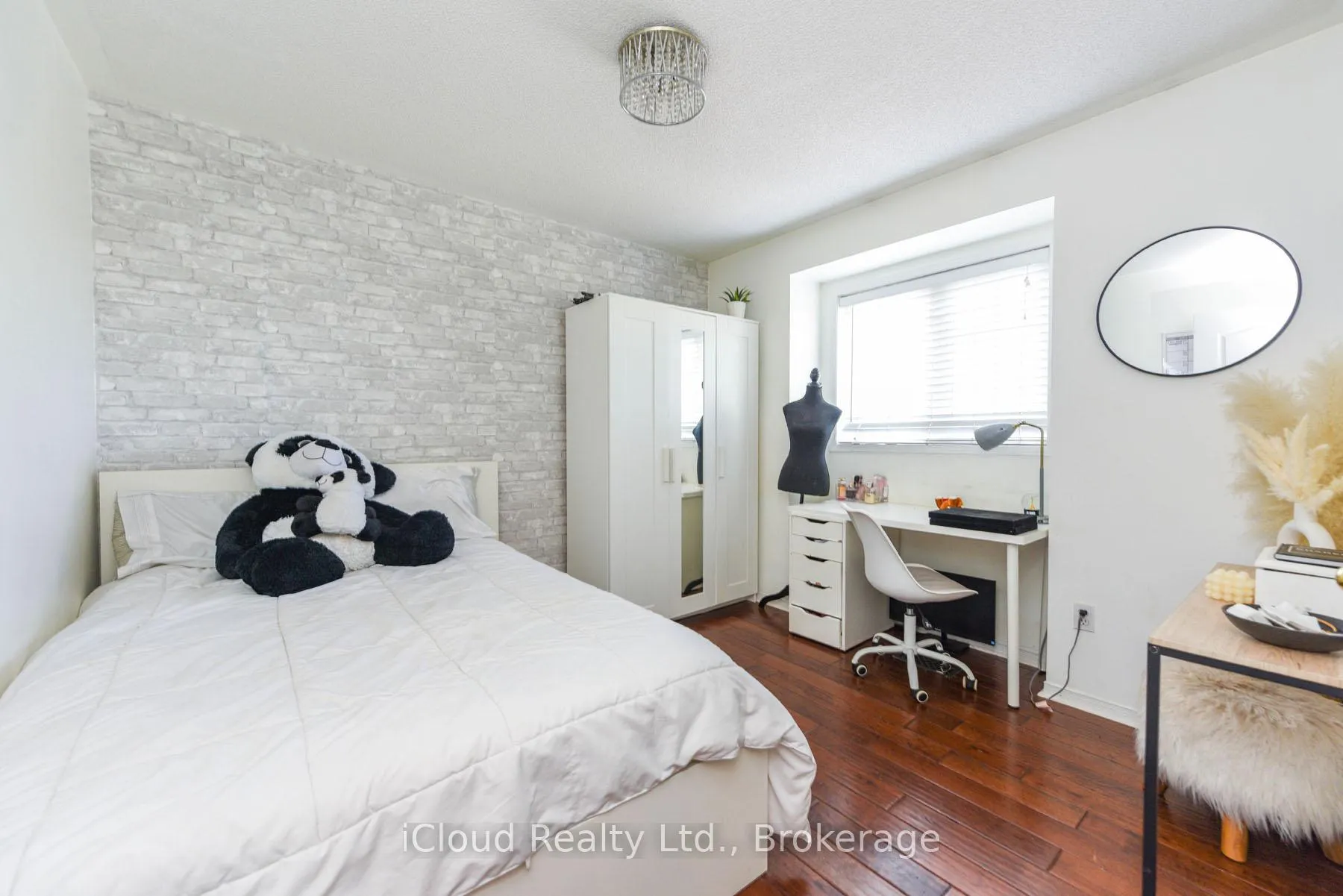 Photo 27 of 12 Bramcedar Crescent, Brampton, Northwest Sandalwood Parkway — HOMEH