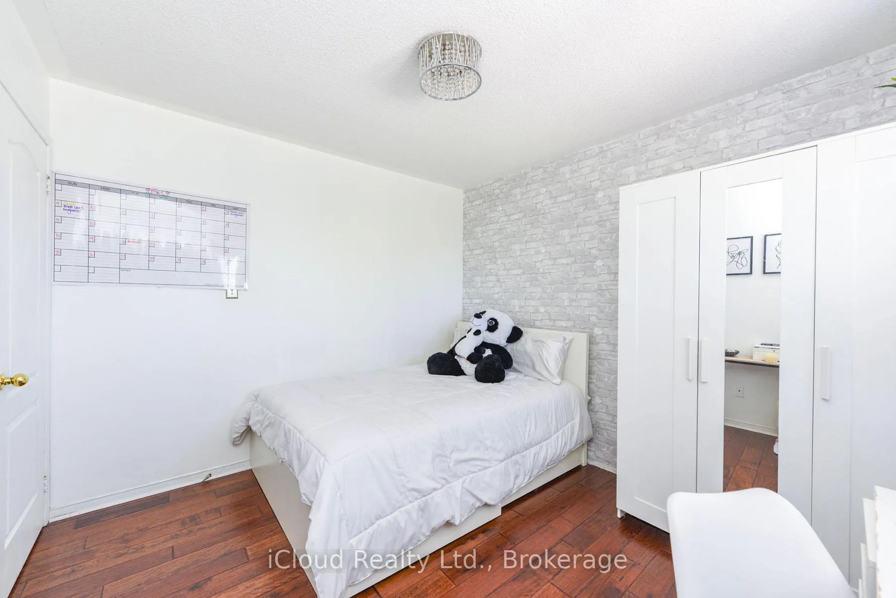 Photo 28 of 12 Bramcedar Crescent, Brampton, Northwest Sandalwood Parkway — HOMEH