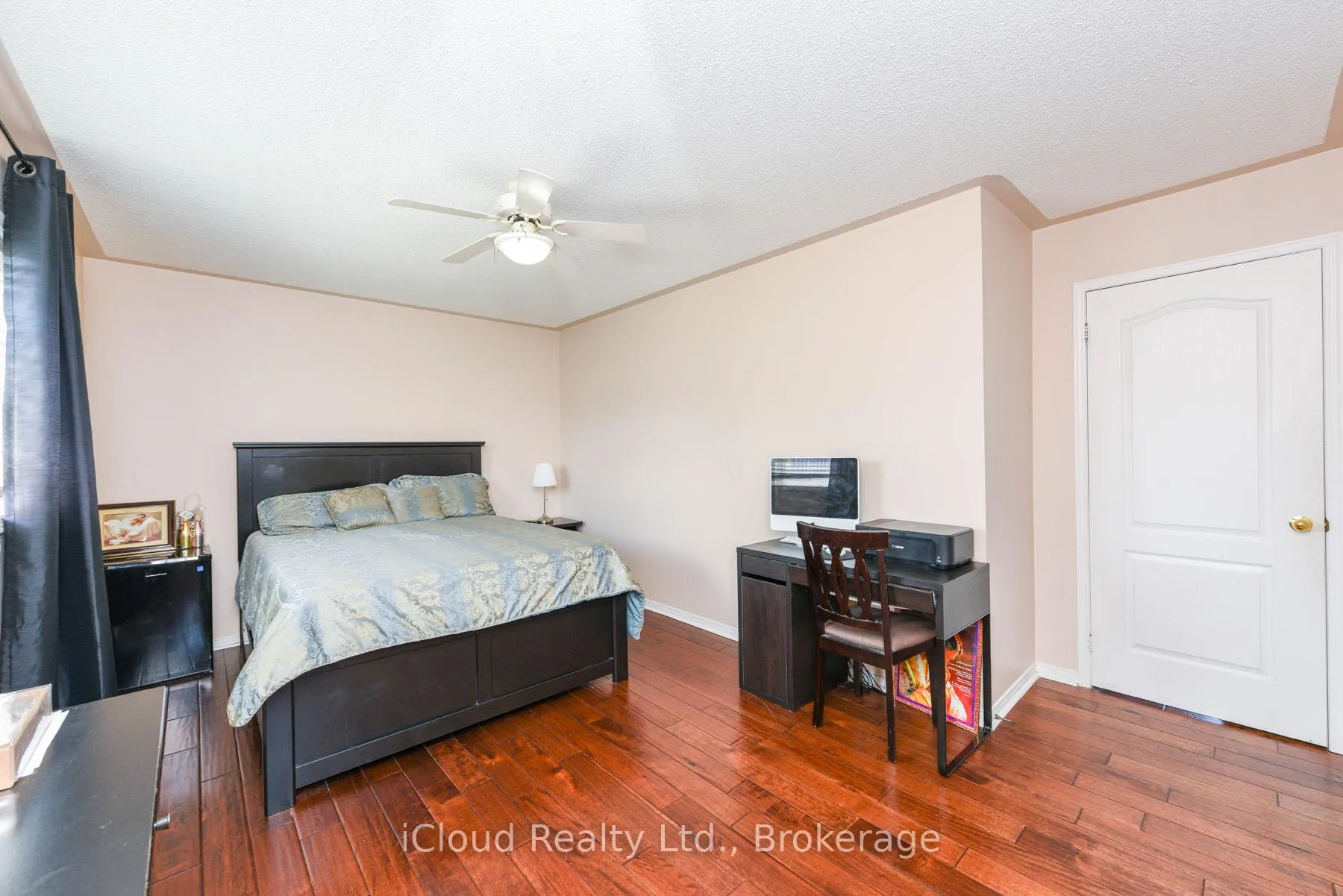 Photo 31 of 12 Bramcedar Crescent, Brampton, Northwest Sandalwood Parkway — HOMEH