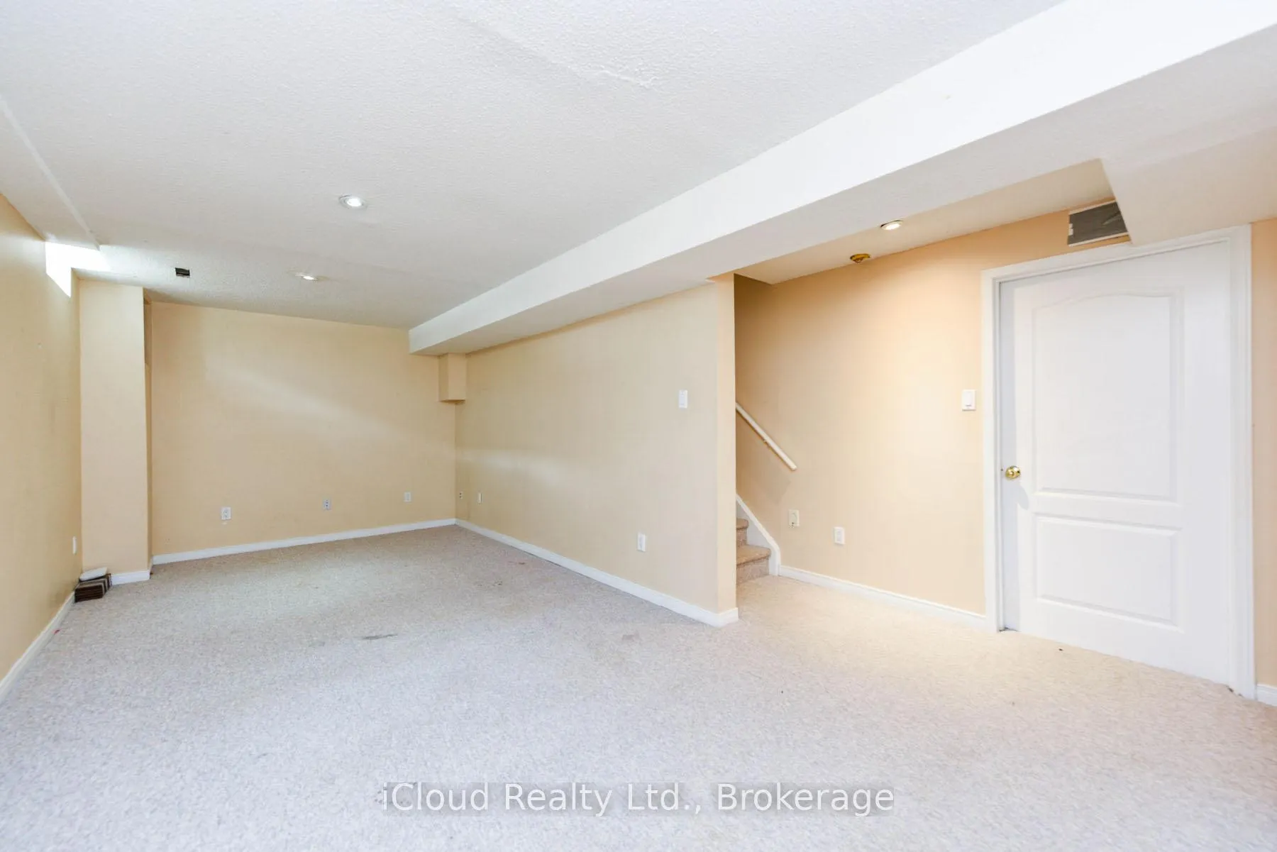 Photo 37 of 12 Bramcedar Crescent, Brampton, Northwest Sandalwood Parkway — HOMEH