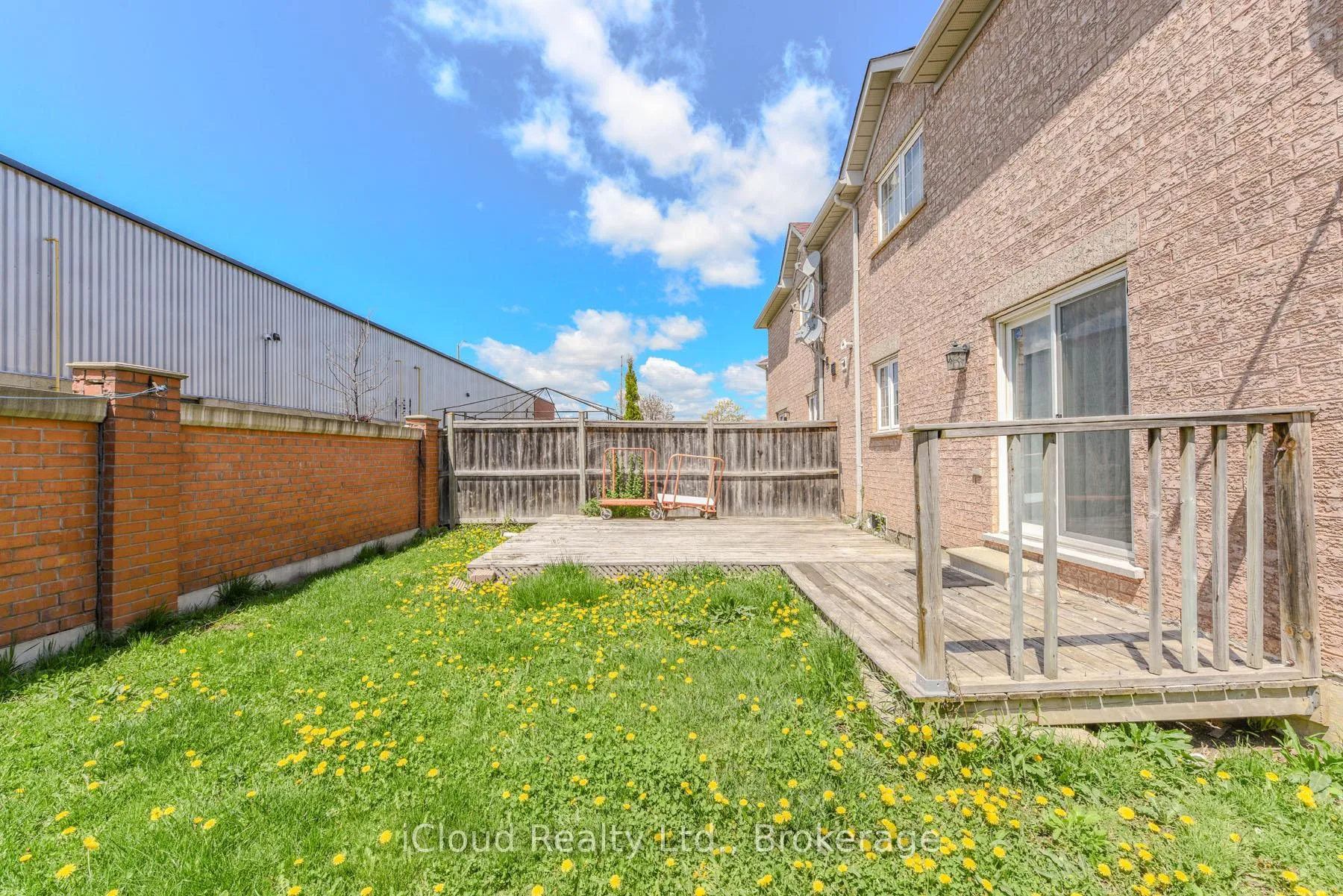 Photo 41 of 12 Bramcedar Crescent, Brampton, Northwest Sandalwood Parkway — HOMEH