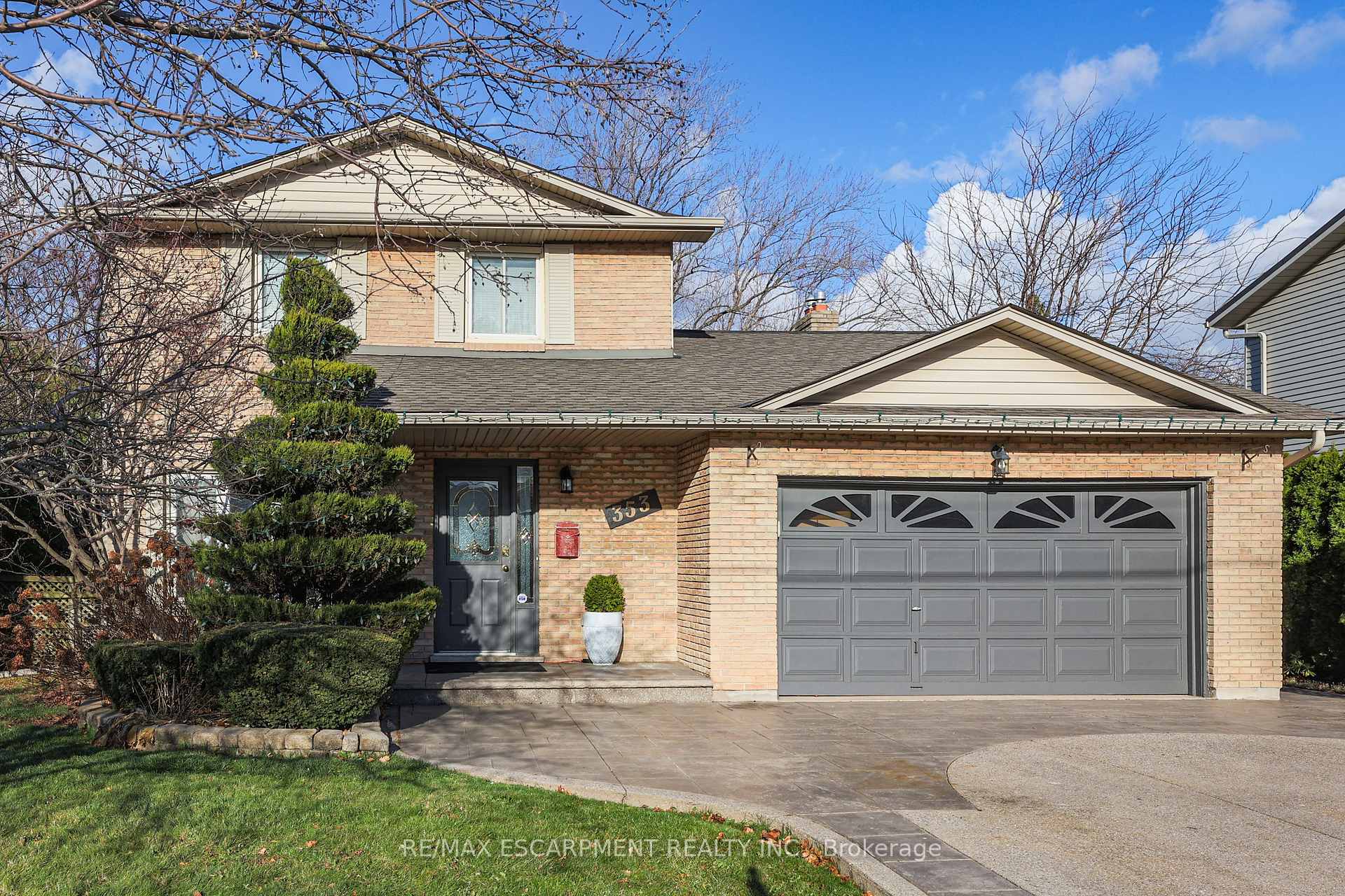 Photo 30 of 353 Lake Street, Grimsby, Grimsby Beach — HOMEH