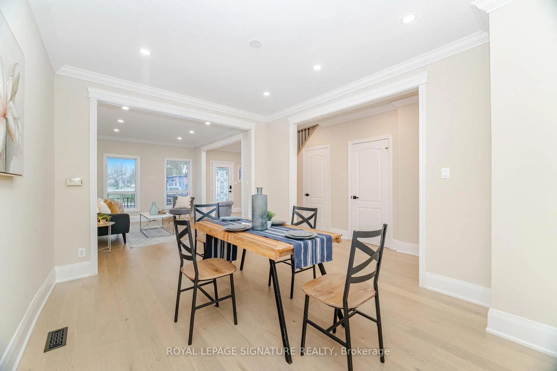 Photo 8 of 98 Birch Avenue, Hamilton, Gibson — HOMEH