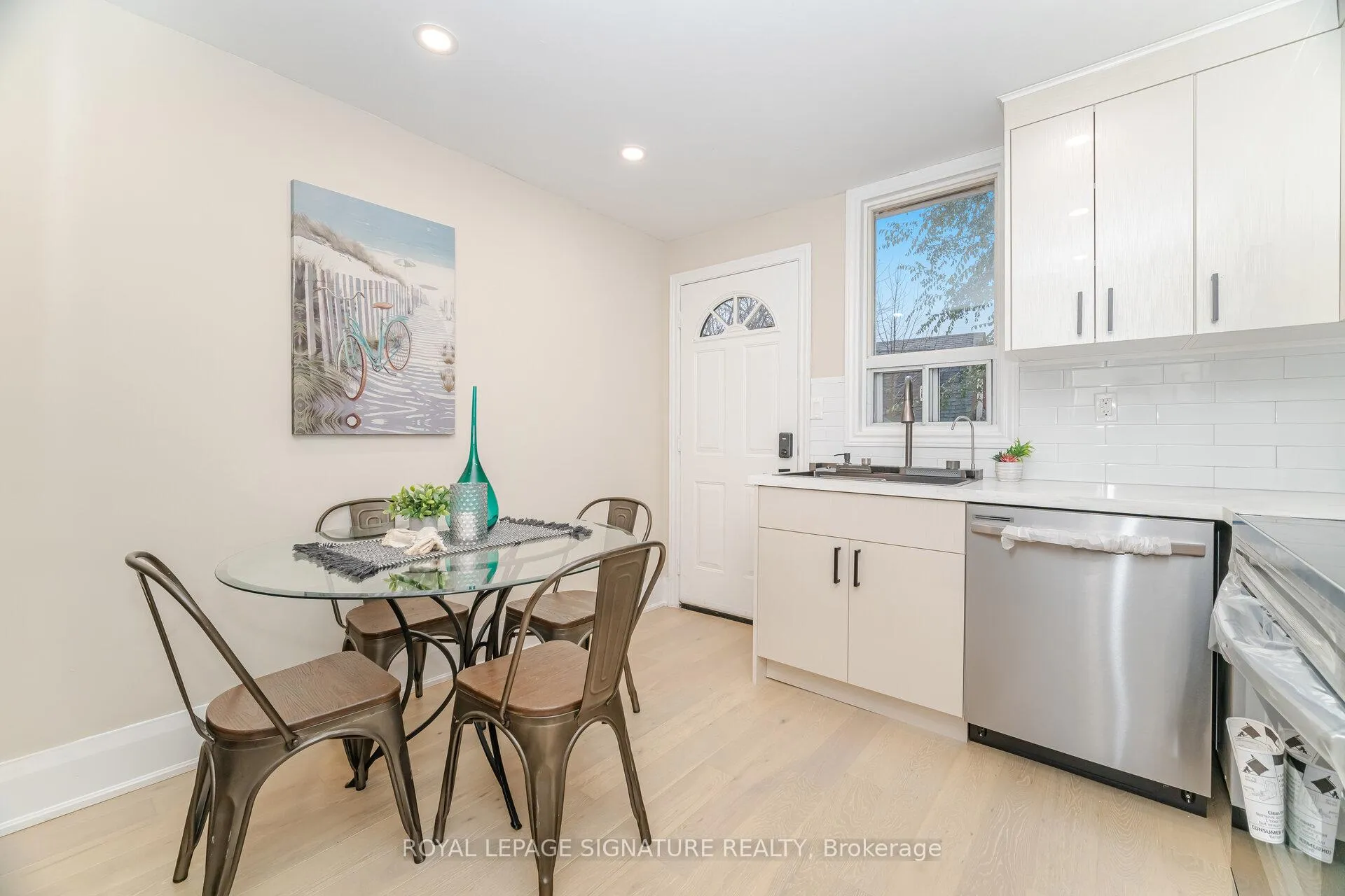 Photo 11 of 98 Birch Avenue, Hamilton, Gibson — HOMEH