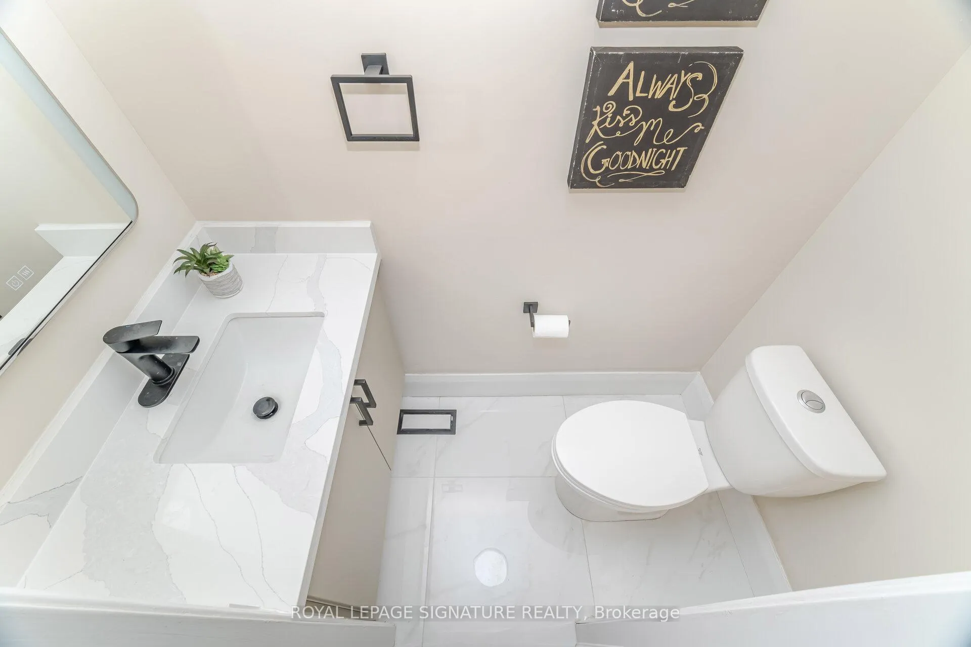 Photo 16 of 98 Birch Avenue, Hamilton, Gibson — HOMEH