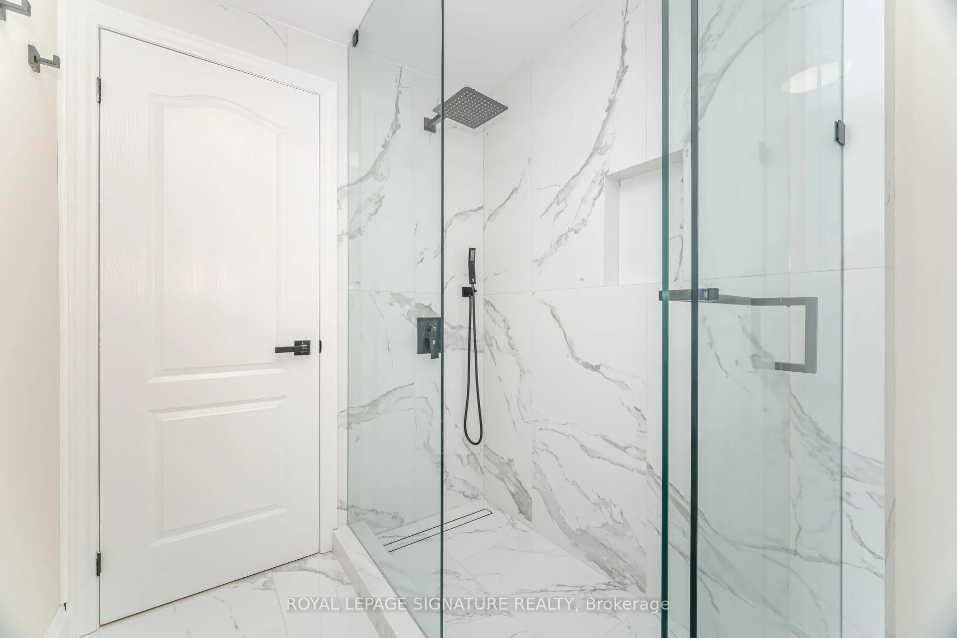 Photo 26 of 98 Birch Avenue, Hamilton, Gibson — HOMEH