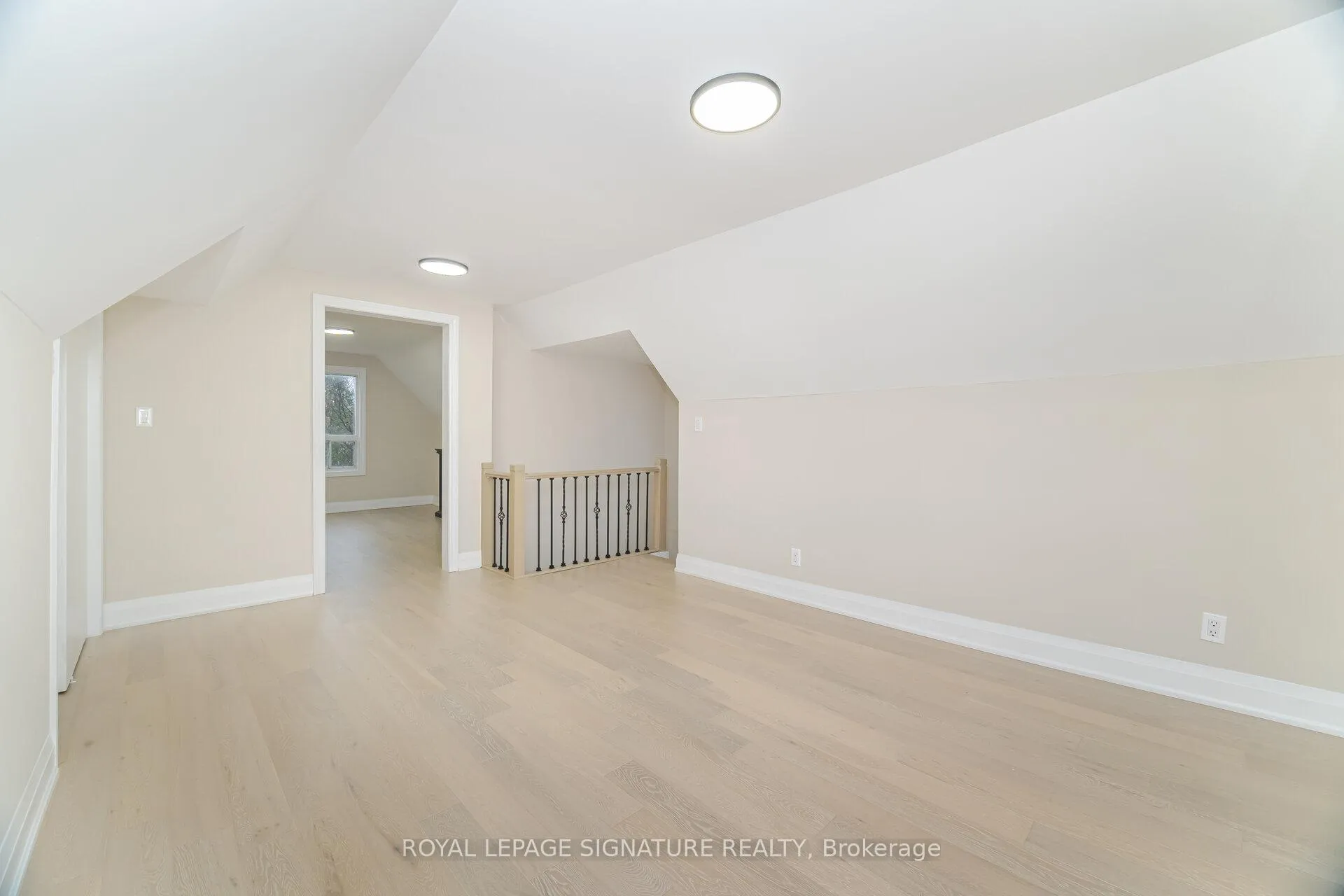 Photo 28 of 98 Birch Avenue, Hamilton, Gibson — HOMEH