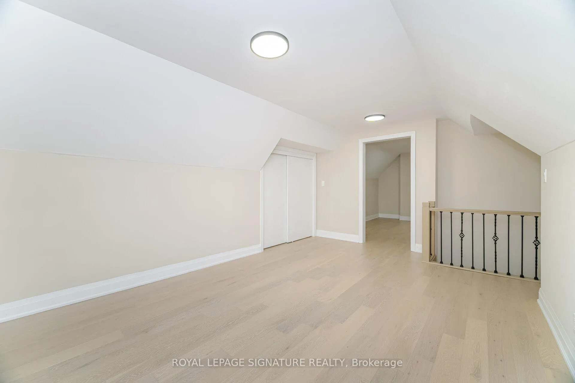 Photo 31 of 98 Birch Avenue, Hamilton, Gibson — HOMEH