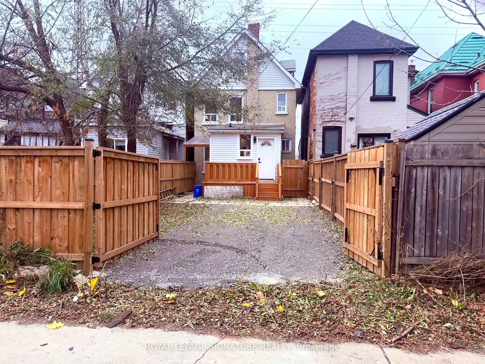 Photo 46 of 98 Birch Avenue, Hamilton, Gibson — HOMEH