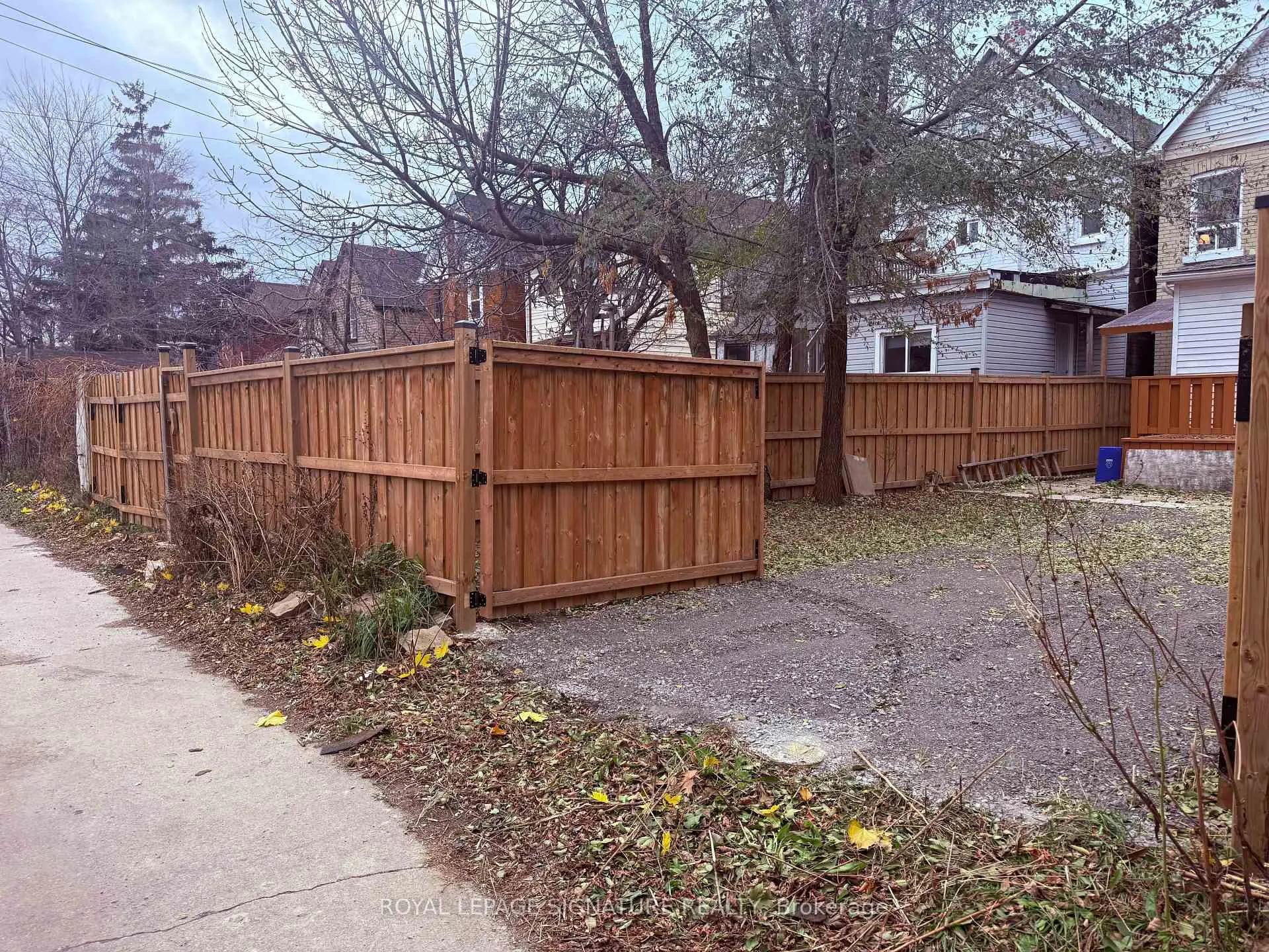 Photo 47 of 98 Birch Avenue, Hamilton, Gibson — HOMEH