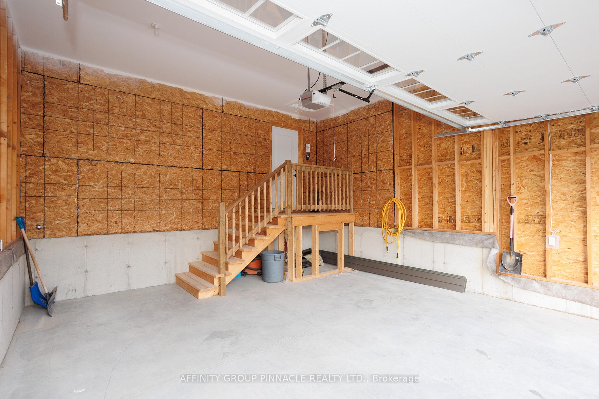 Photo 1 of 43 Birch Crescent, Kawartha Lakes, Bobcaygeon — HOMEH