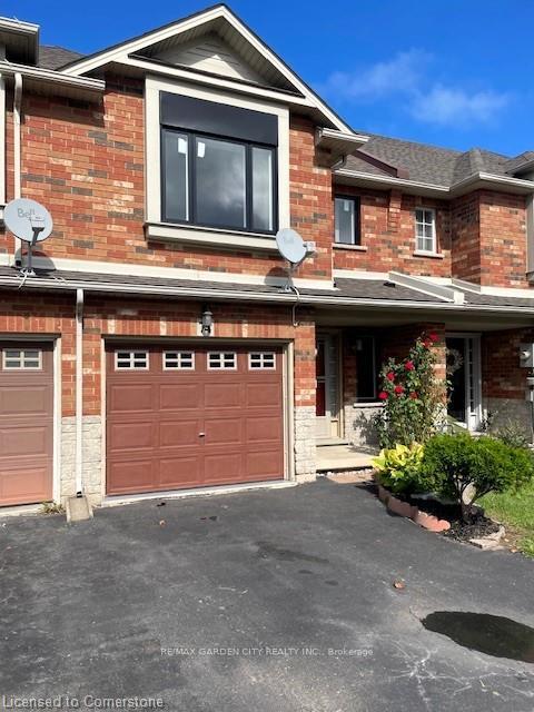 Photo 3 of 74 Magnolia Crescent, Grimsby, Grimsby West — HOMEH