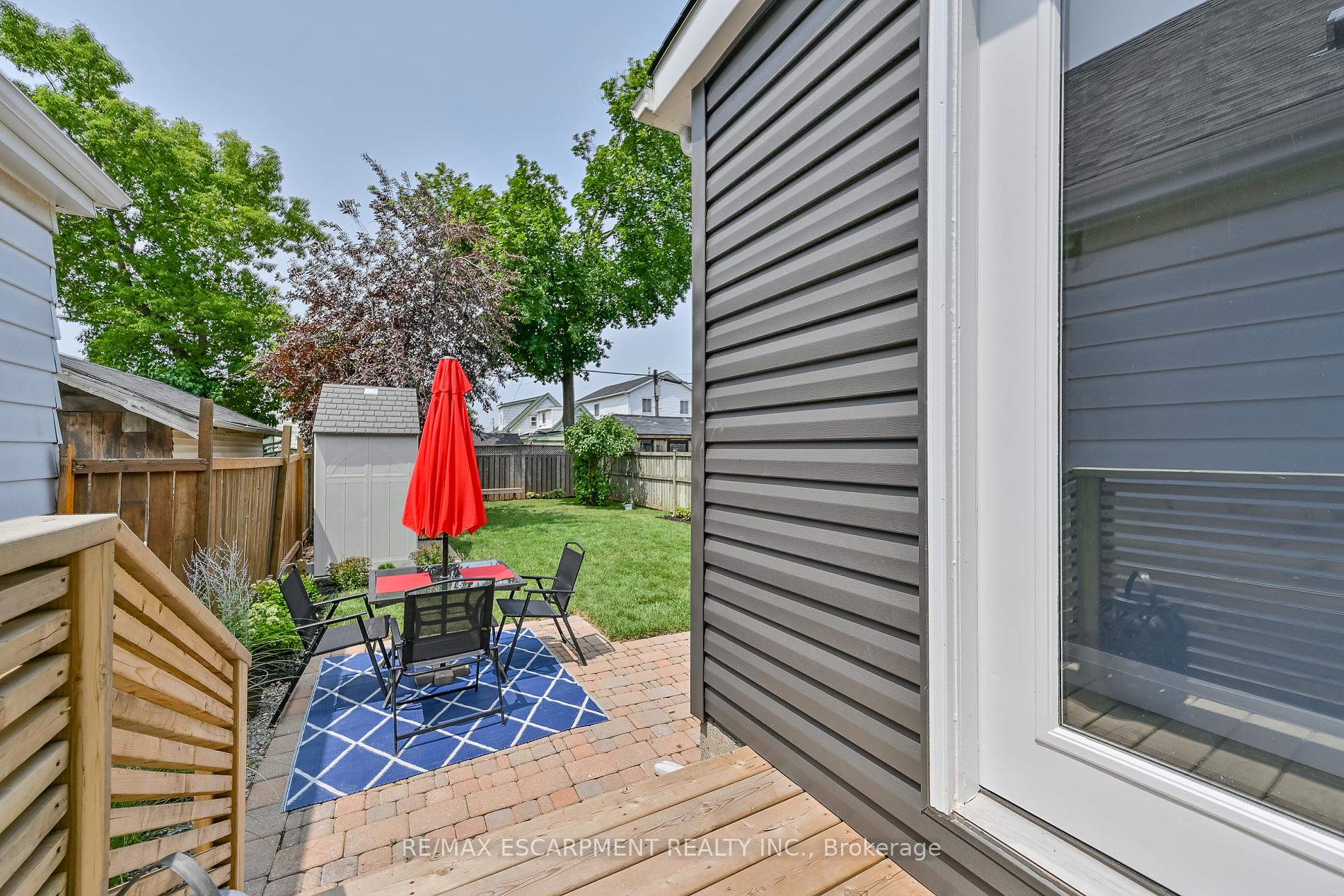Photo 37 of 95 Houghton Avenue N, Hamilton, Crown Point — HOMEH
