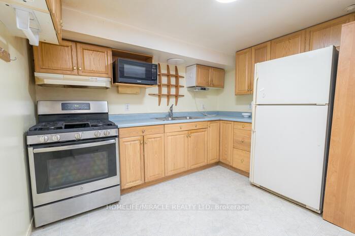 Photo 9 of 25 Elizabeth Street, Guelph, St. Patrick's Ward — HOMEH