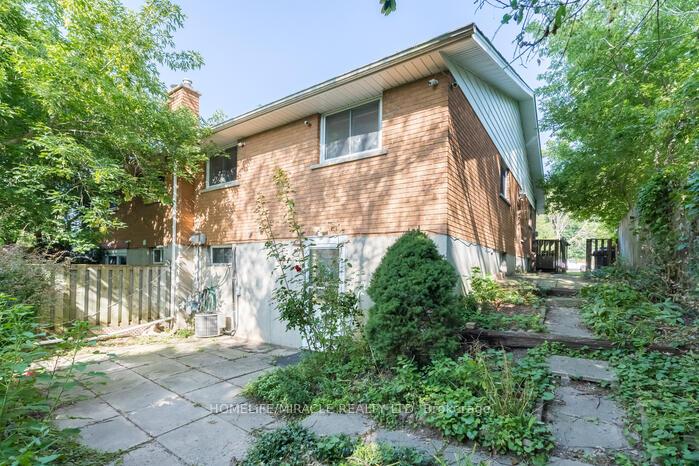 Photo 14 of 25 Elizabeth Street, Guelph, St. Patrick's Ward — HOMEH