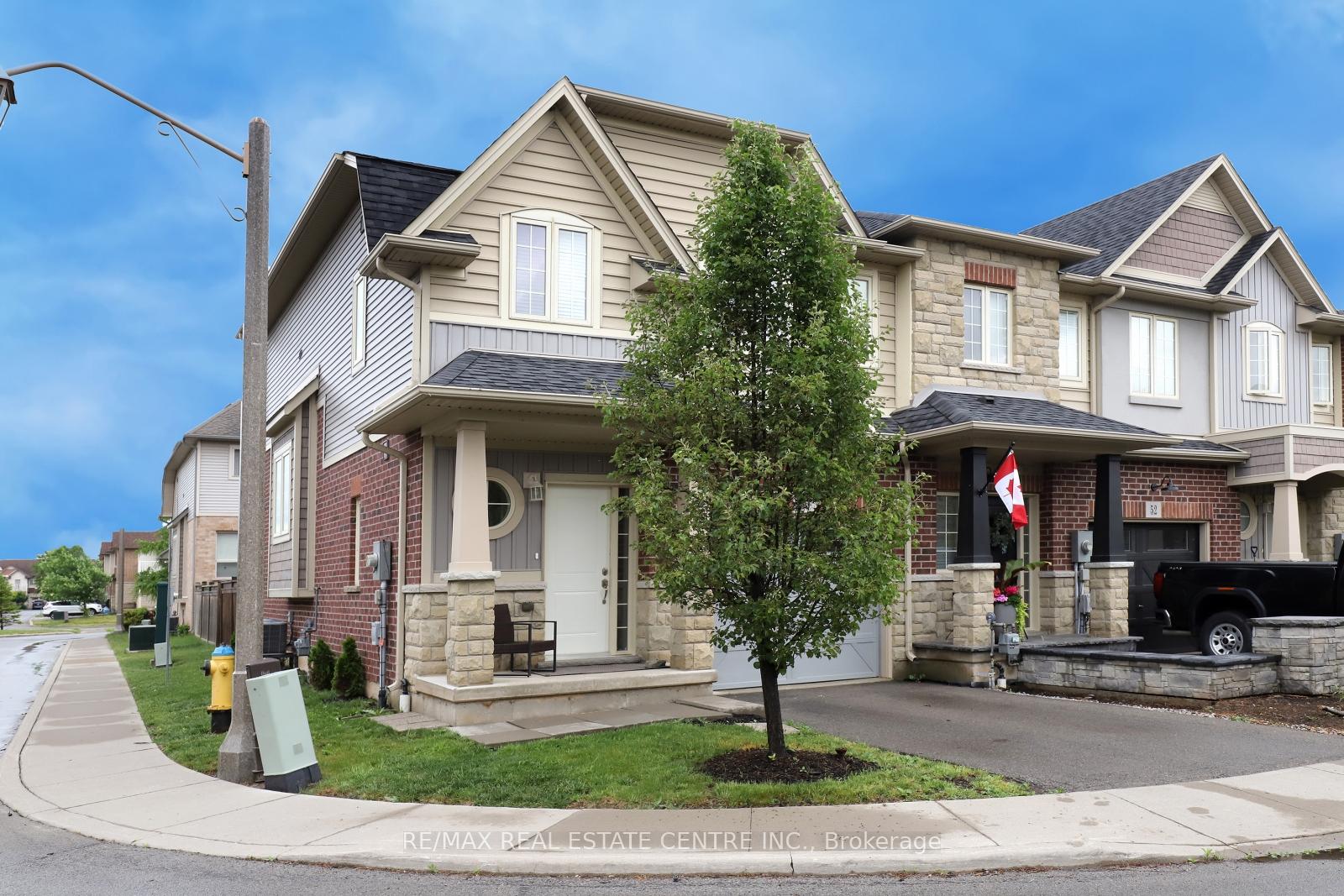 Photo 2 of Unit 53, 8 Lakelawn Road, Grimsby, Grimsby Beach — HOMEH