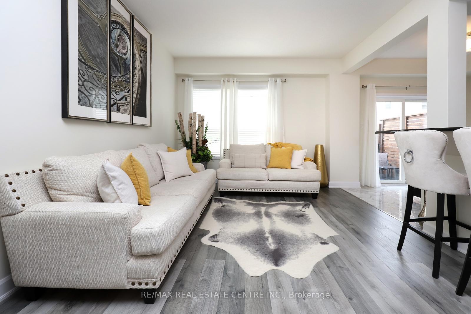 Photo 4 of Unit 53, 8 Lakelawn Road, Grimsby, Grimsby Beach — HOMEH