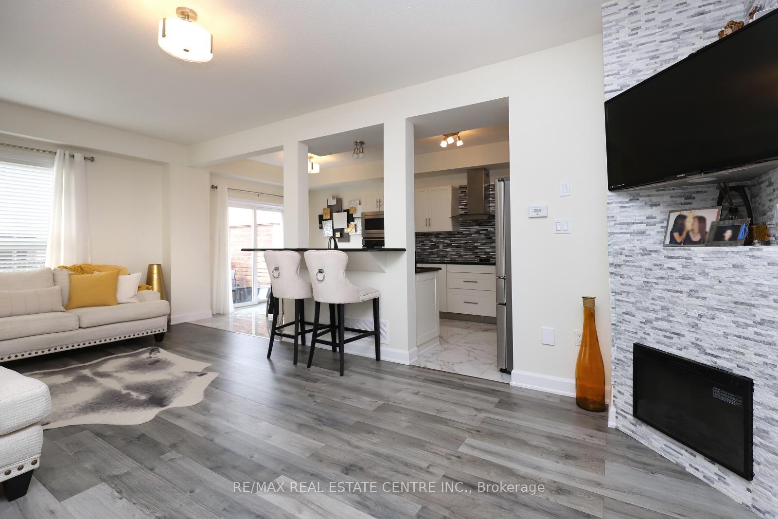 Photo 10 of Unit 53, 8 Lakelawn Road, Grimsby, Grimsby Beach — HOMEH