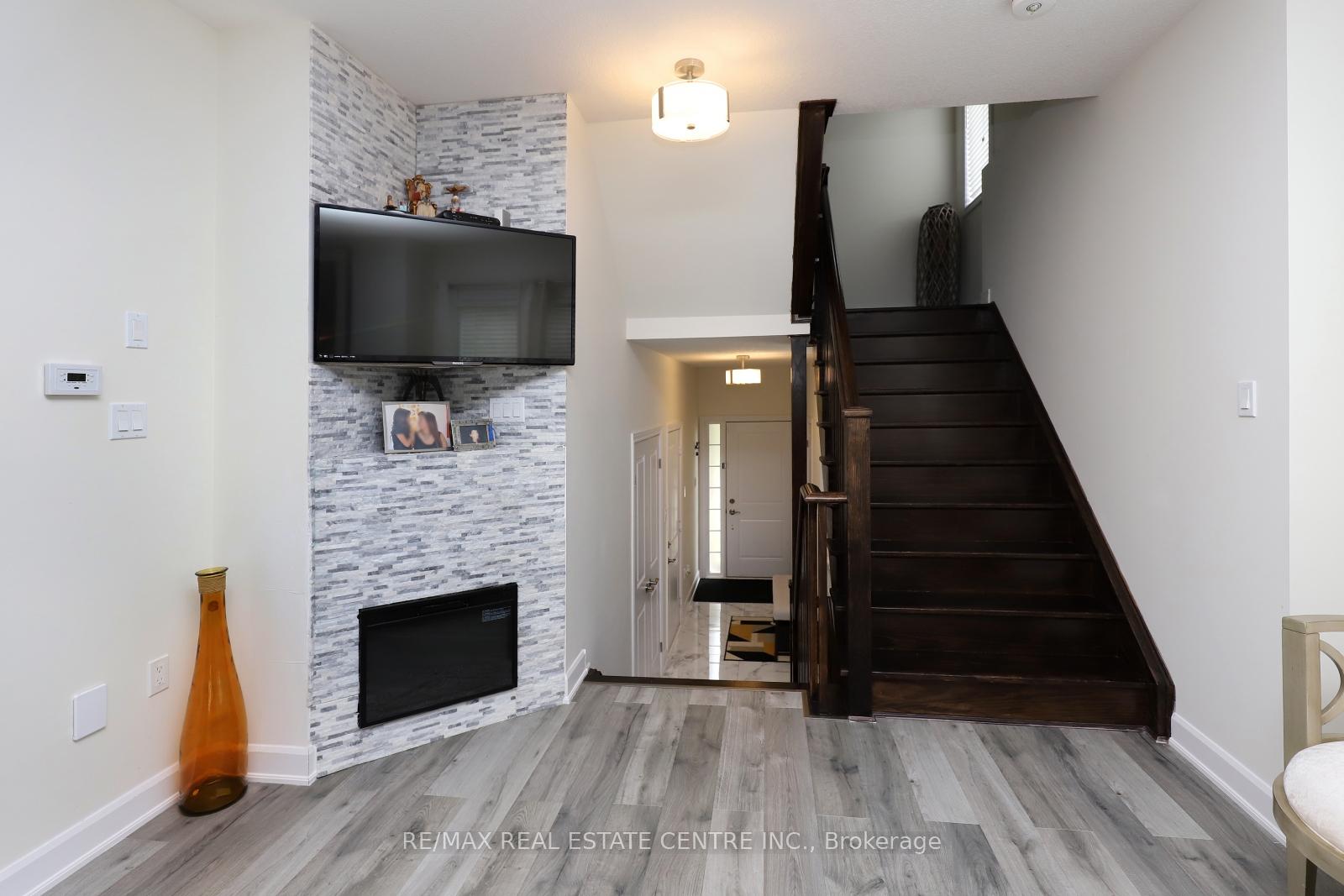 Photo 13 of Unit 53, 8 Lakelawn Road, Grimsby, Grimsby Beach — HOMEH