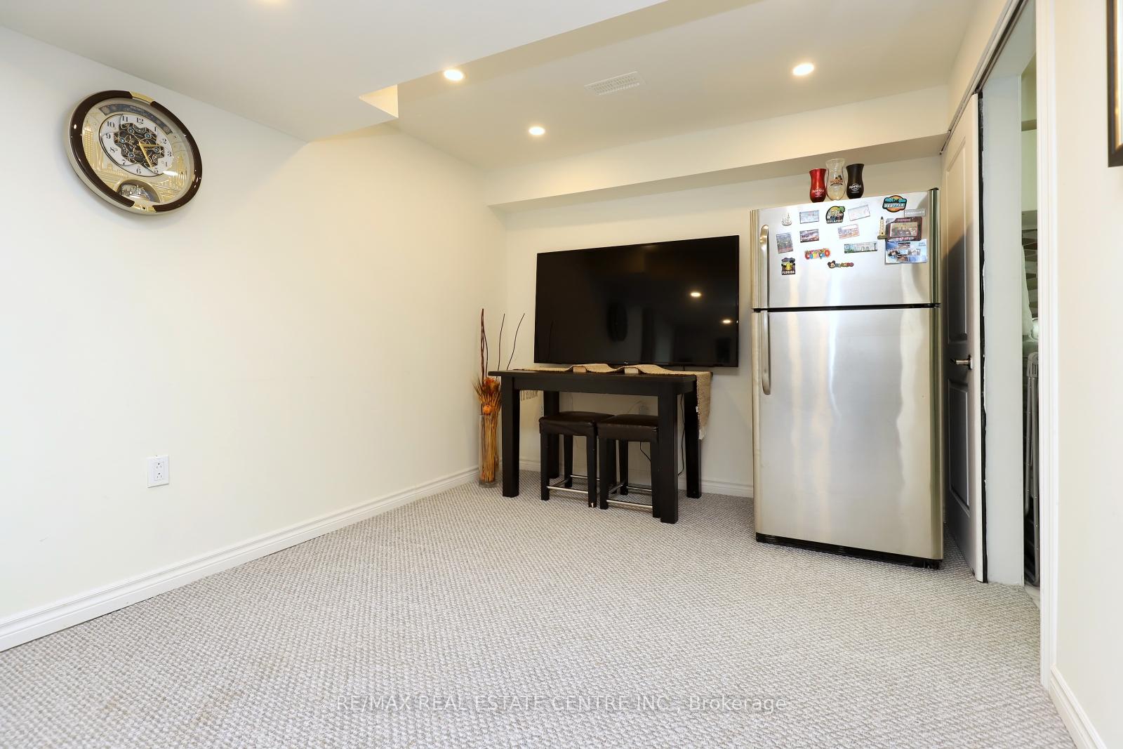 Photo 29 of Unit 53, 8 Lakelawn Road, Grimsby, Grimsby Beach — HOMEH