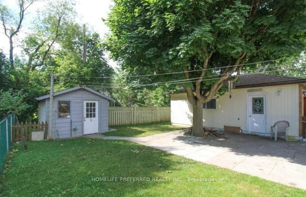 Photo 4 of 263 Clarke Drive, Peterborough, Northcrest Ward 5 — HOMEH