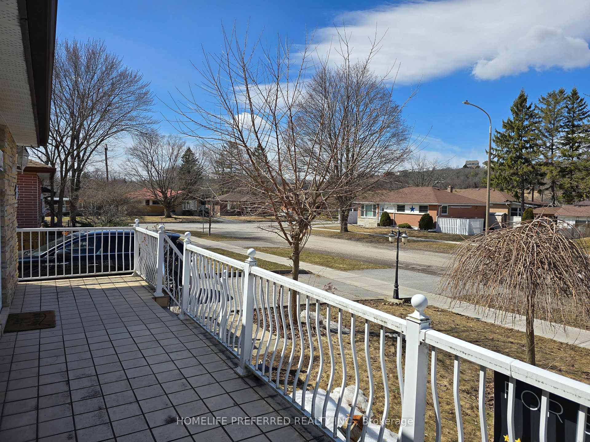 Photo 7 of 263 Clarke Drive, Peterborough, Northcrest Ward 5 — HOMEH