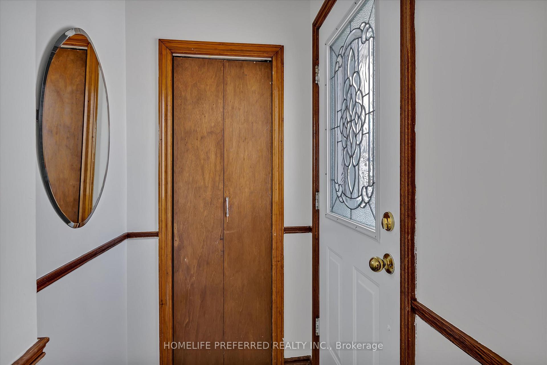 Photo 24 of 263 Clarke Drive, Peterborough, Northcrest Ward 5 — HOMEH
