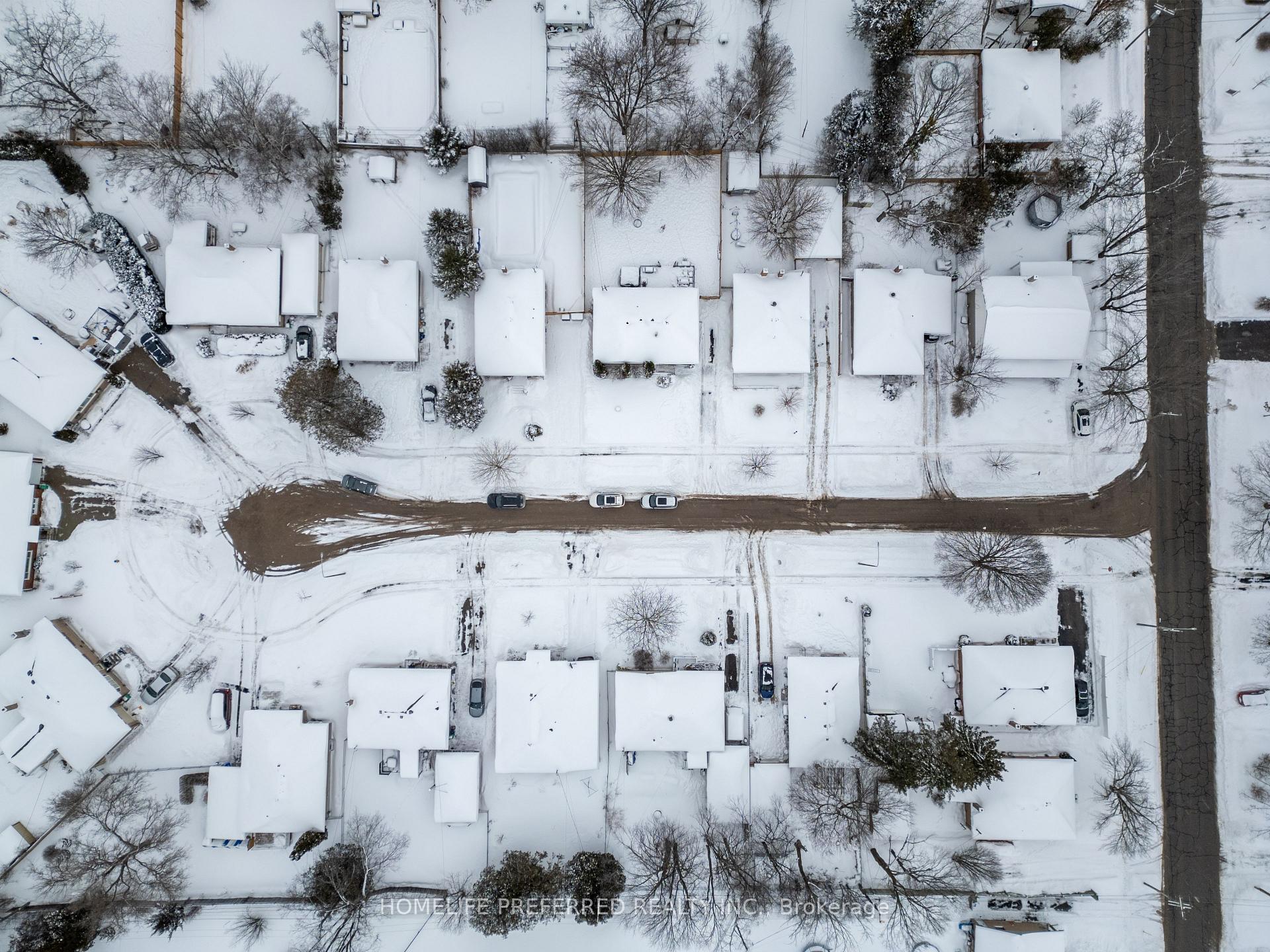 Photo 38 of 263 Clarke Drive, Peterborough, Northcrest Ward 5 — HOMEH
