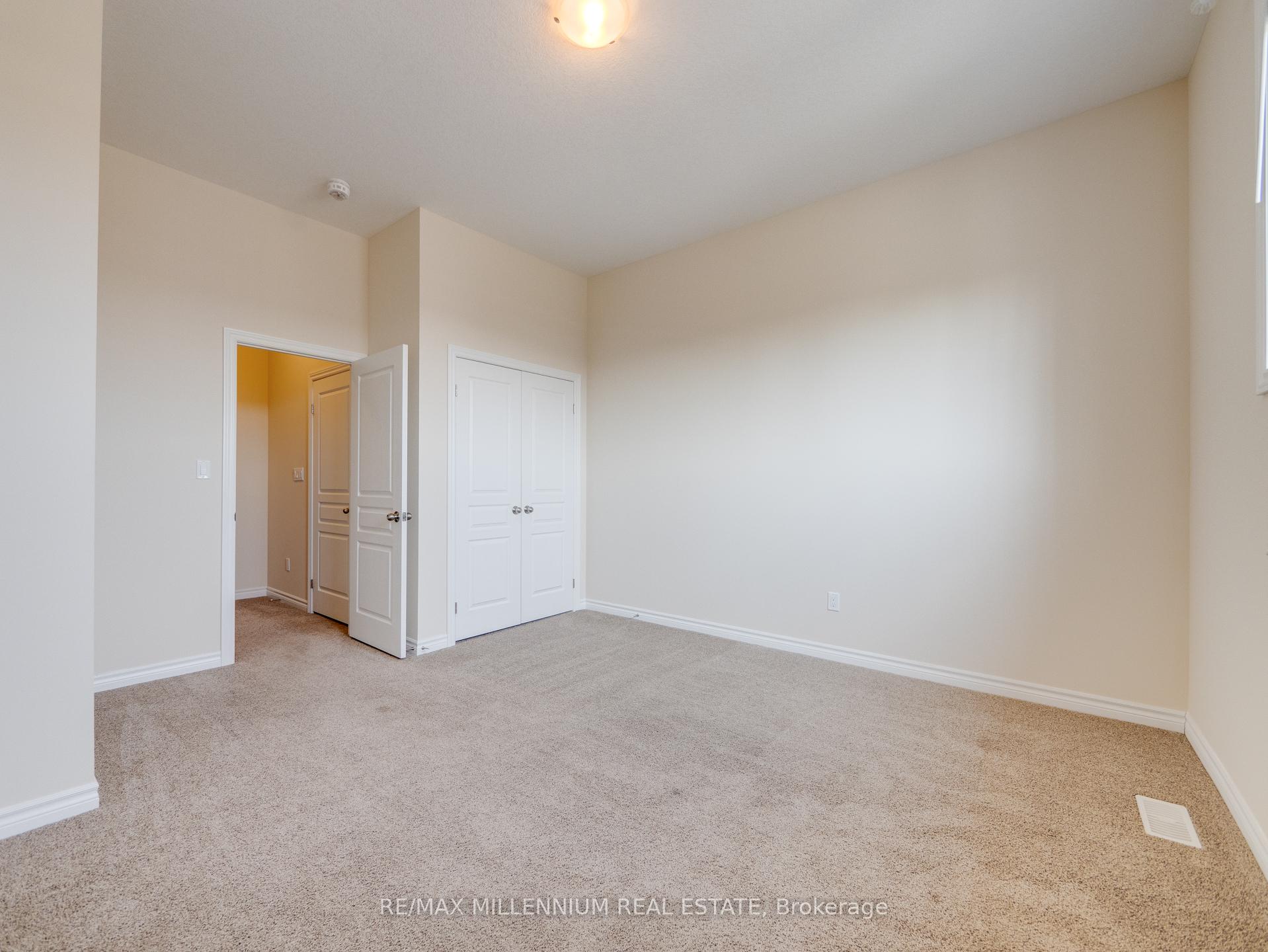Photo 20 of Unit #2, 11 Burcombe Cross UPPER, Guelph, Pineridge/Westminster Woods — HOMEH