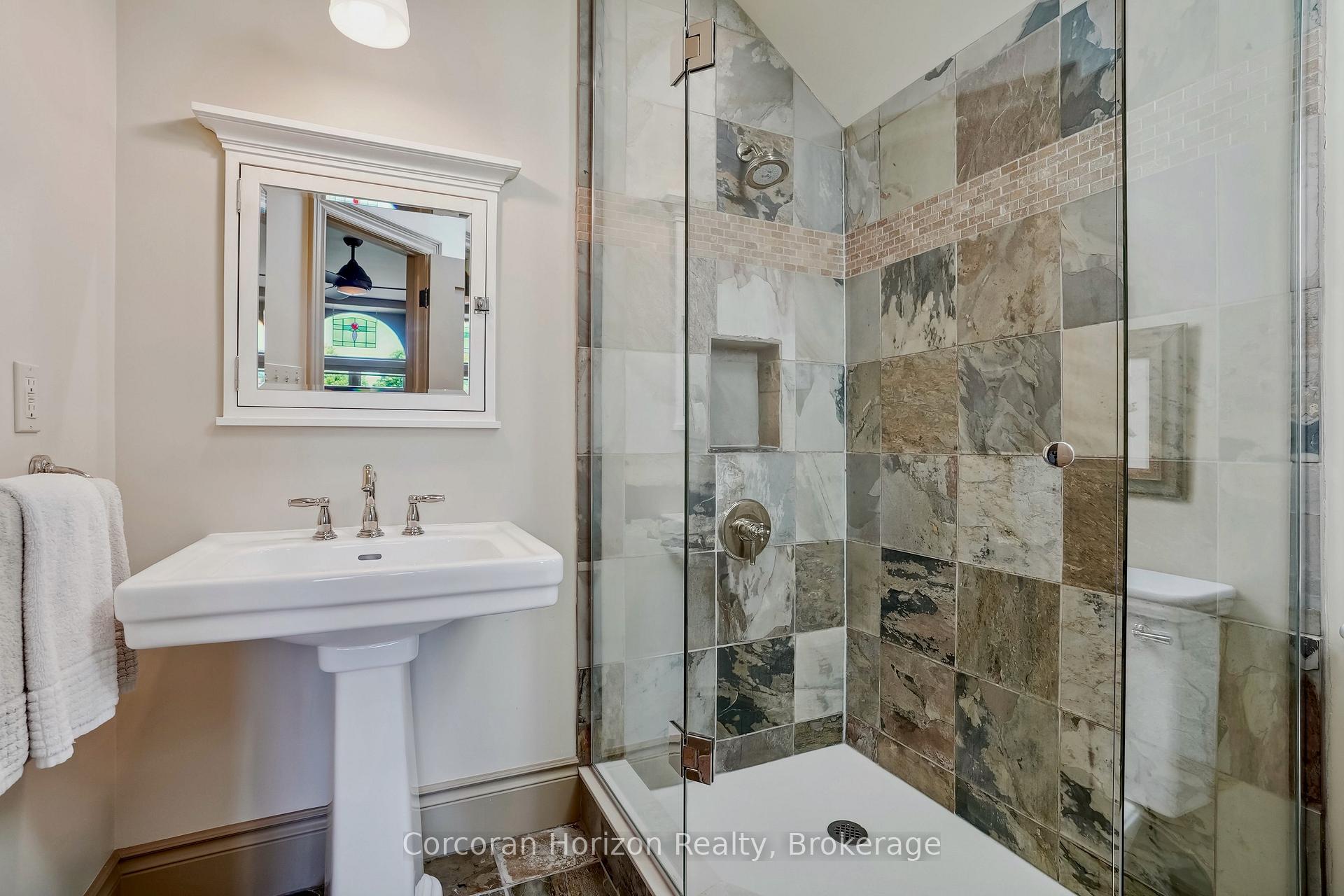 Photo 38 of 1553 Brock Road, Hamilton, Rural Flamborough — HOMEH