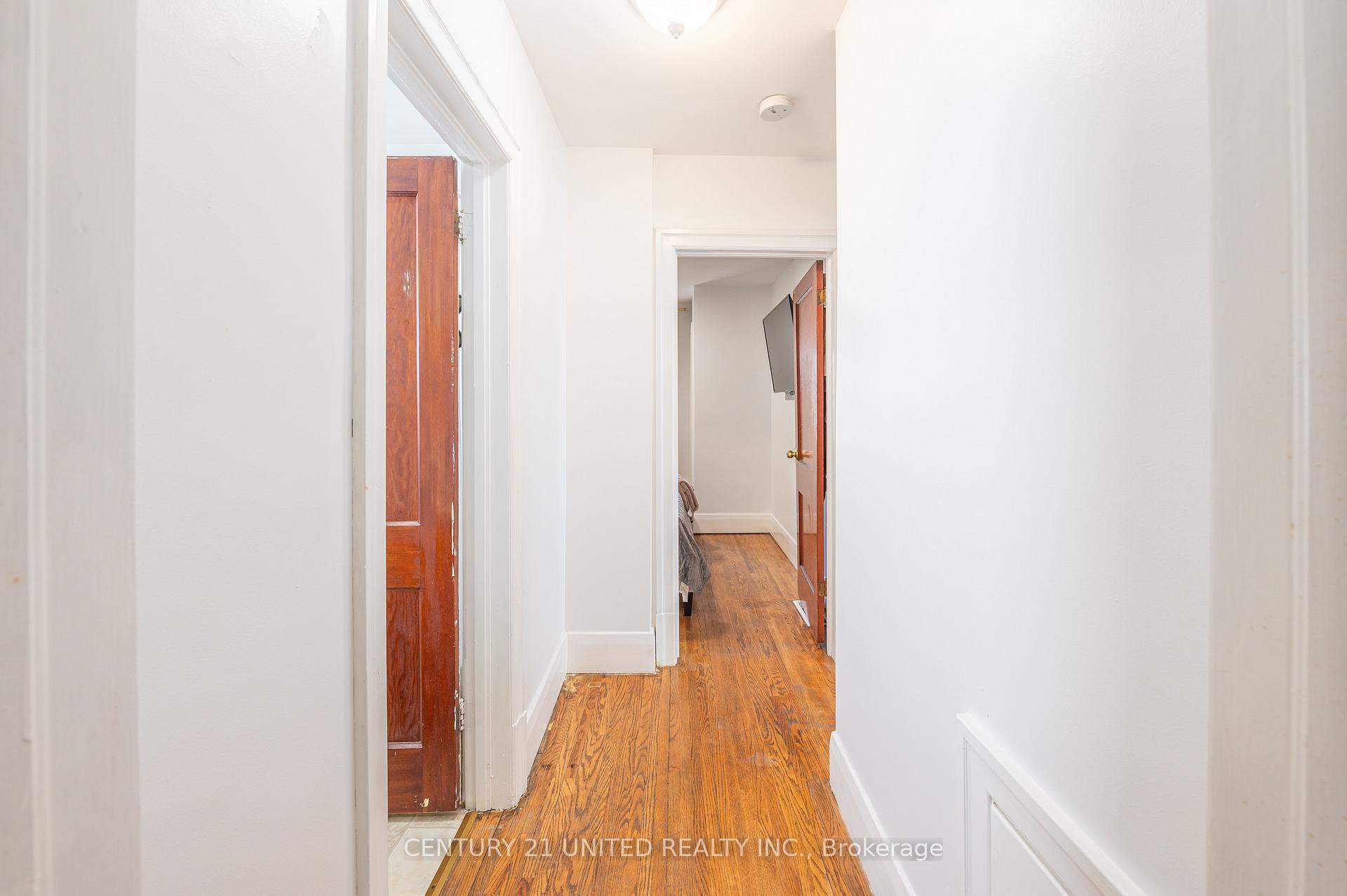 Photo 22 of 741 Third Avenue, Peterborough, Otonabee Ward 1 — HOMEH