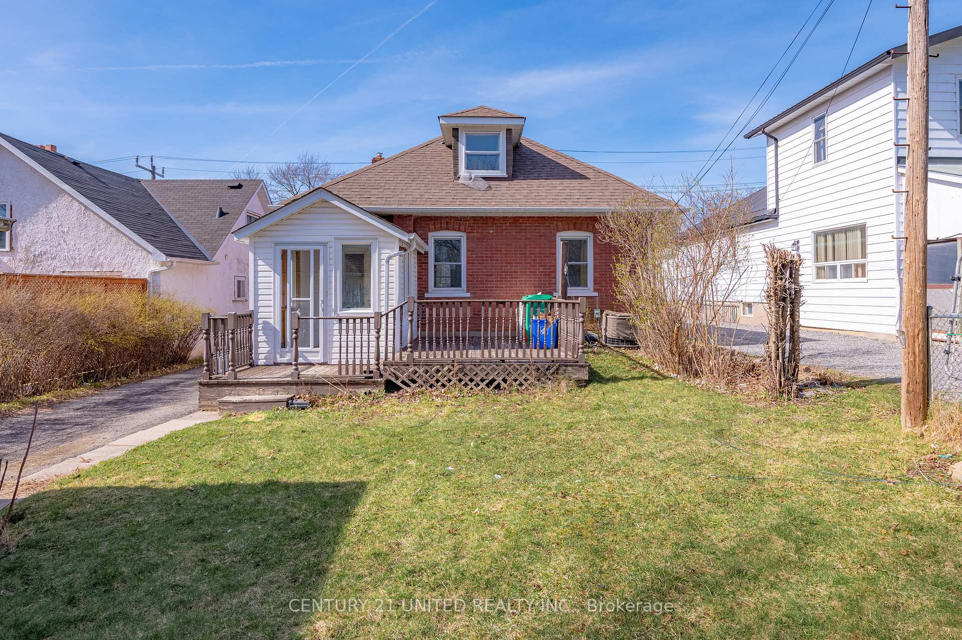 Photo 33 of 741 Third Avenue, Peterborough, Otonabee Ward 1 — HOMEH