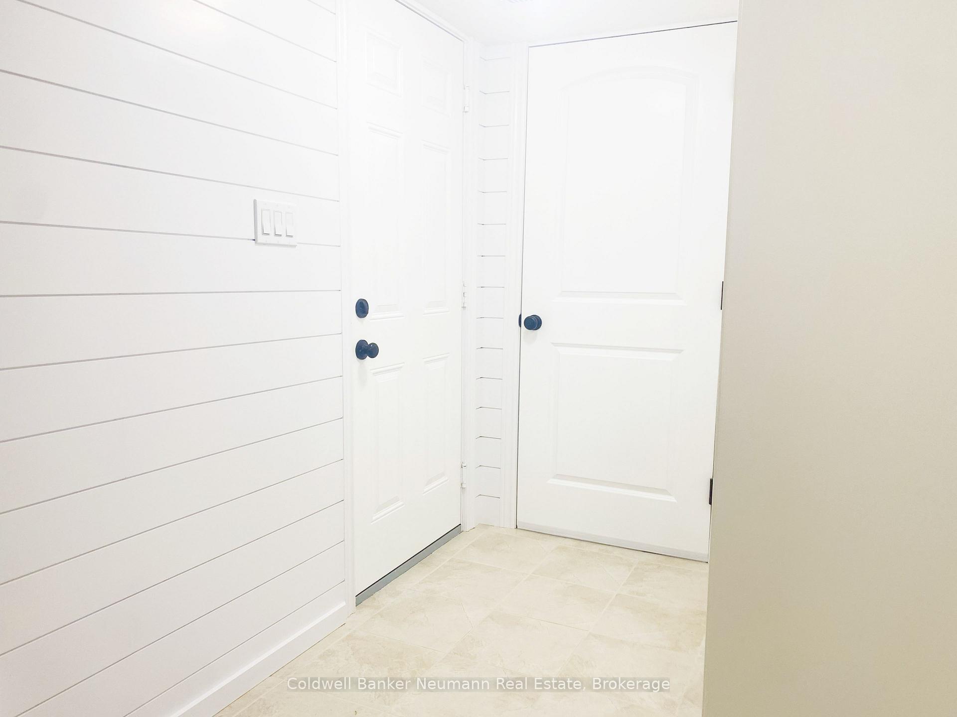 Photo 3 of 100 Marshall Drive, Guelph, Grange Road — HOMEH