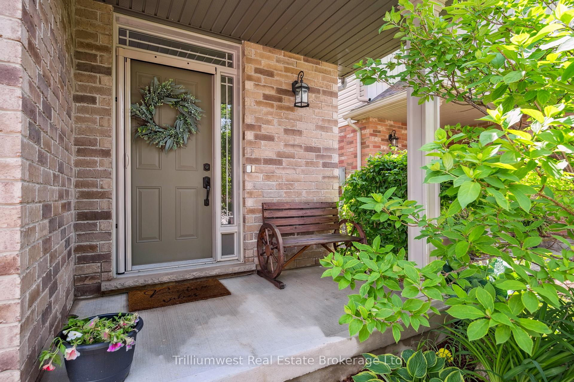 Photo 2 of 210 Couling Crescent, Guelph, Grange Road — HOMEH
