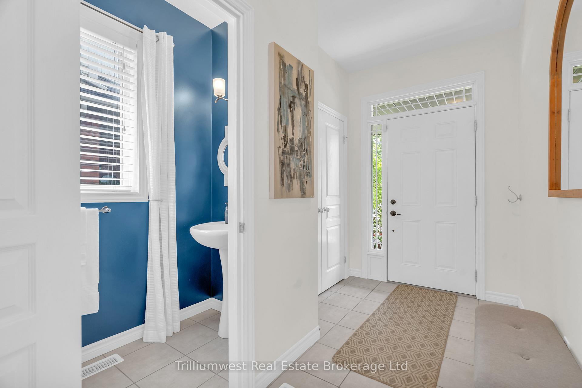 Photo 3 of 210 Couling Crescent, Guelph, Grange Road — HOMEH
