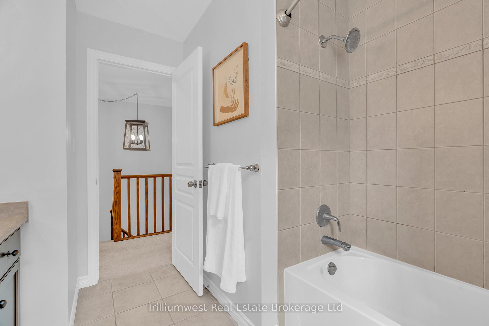 Photo 19 of 210 Couling Crescent, Guelph, Grange Road — HOMEH