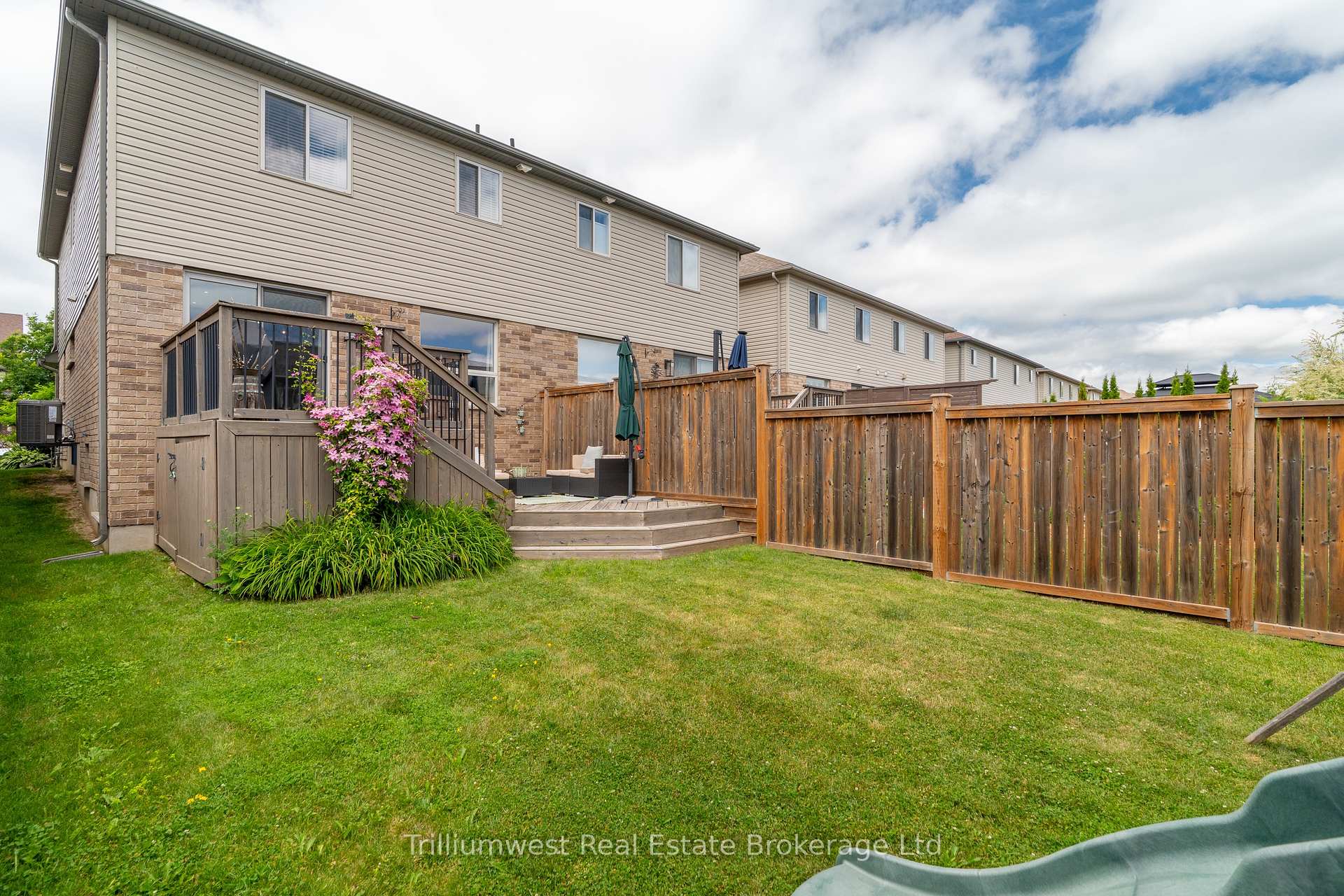 Photo 35 of 210 Couling Crescent, Guelph, Grange Road — HOMEH