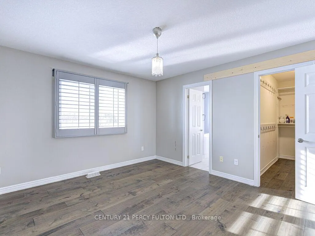 Photo 22 of 61 Bousfield Rise, Hamilton, Waterdown — HOMEH