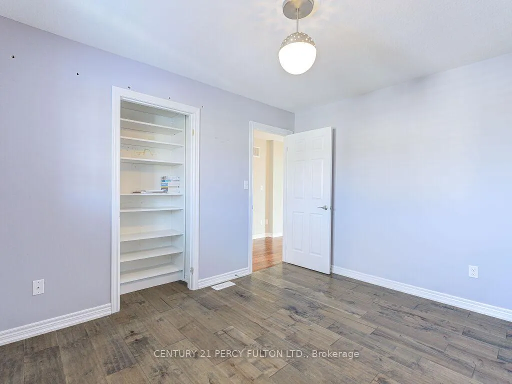 Photo 35 of 61 Bousfield Rise, Hamilton, Waterdown — HOMEH