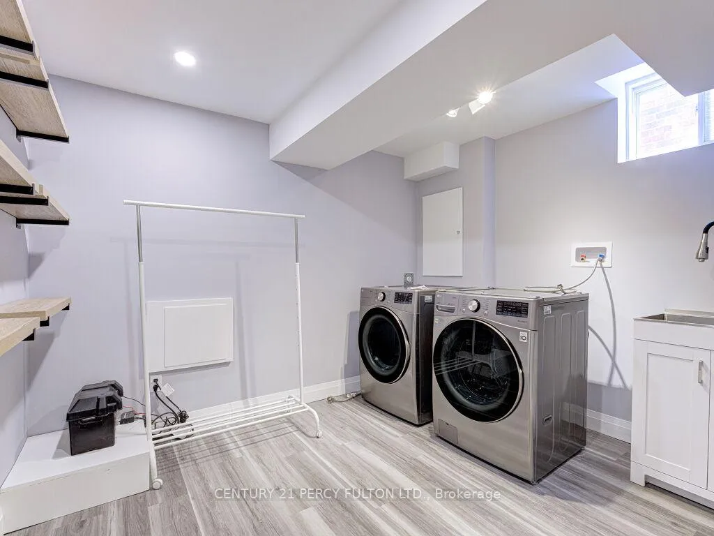 Photo 39 of 61 Bousfield Rise, Hamilton, Waterdown — HOMEH