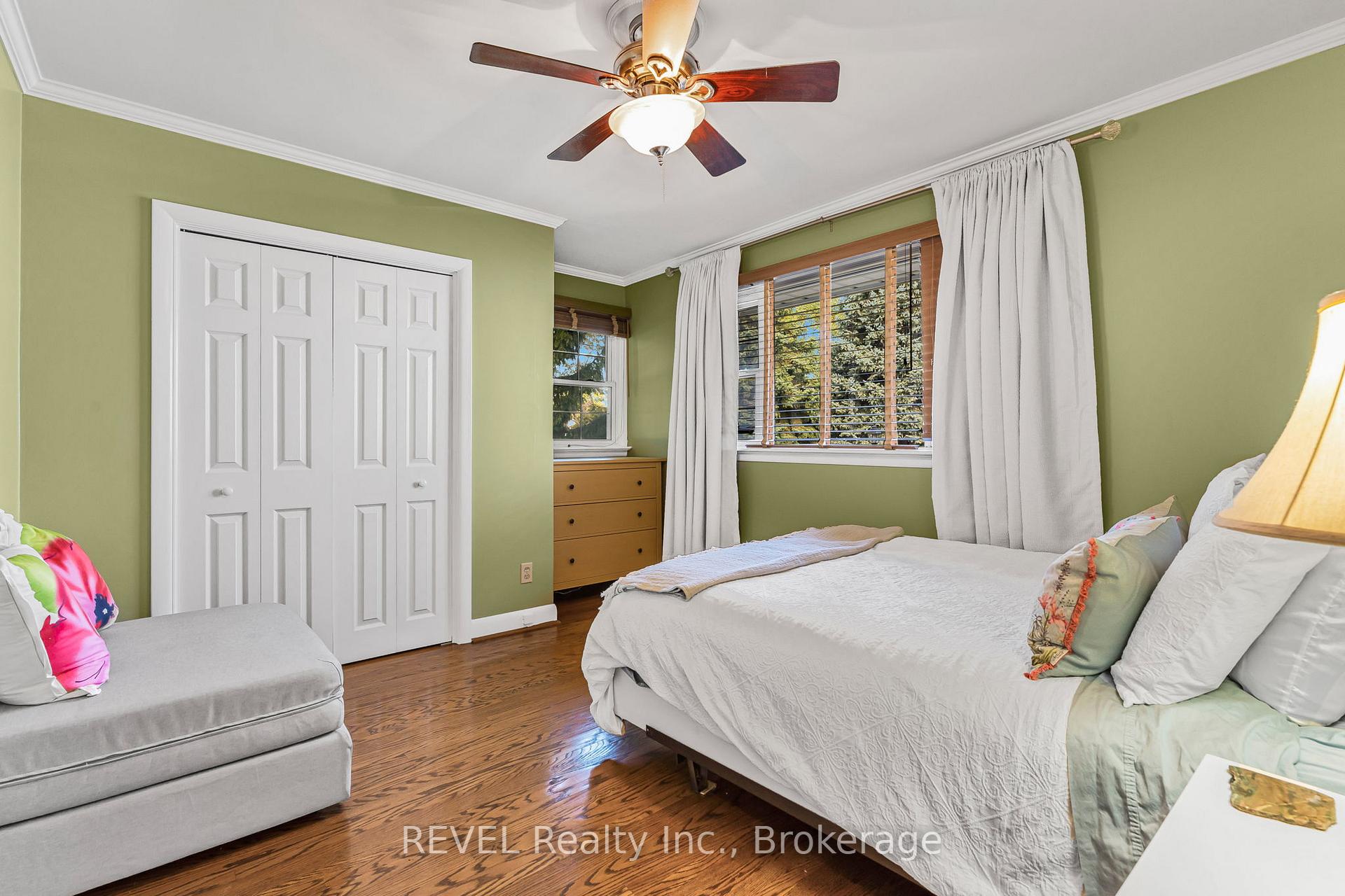 Photo 21 of 5 Cherryhill Drive, Grimsby, Grimsby East — HOMEH