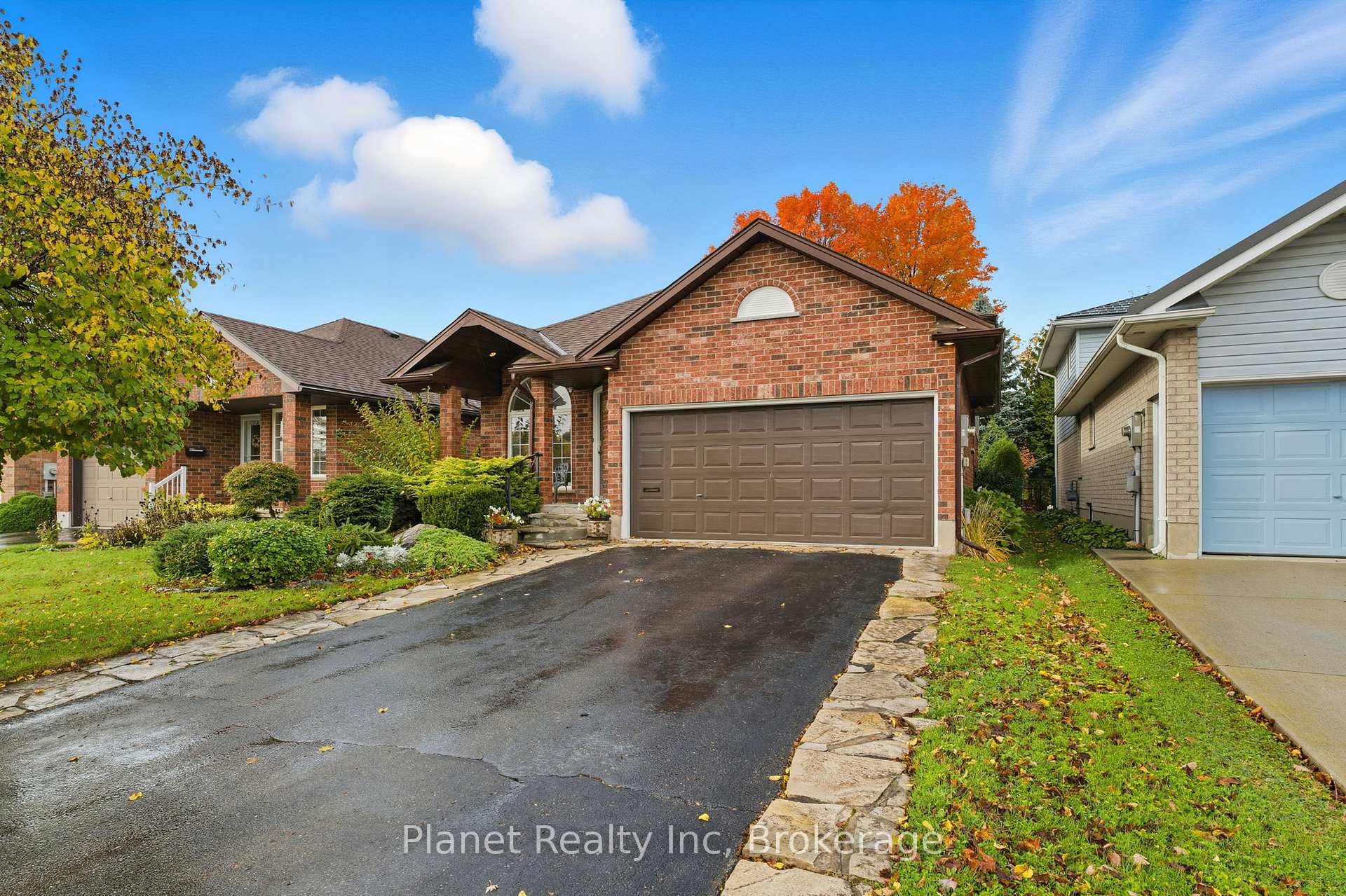 Photo 1 of 24 Fletcher Court, Guelph, Grange Road — HOMEH