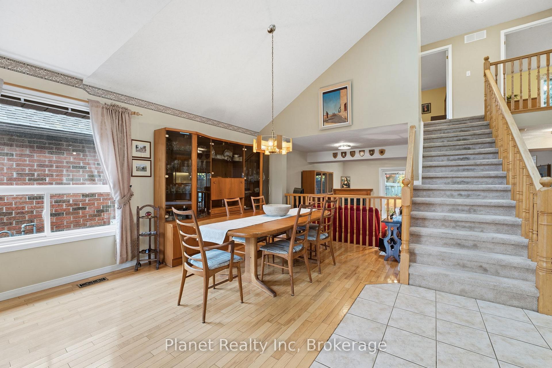 Photo 7 of 24 Fletcher Court, Guelph, Grange Road — HOMEH