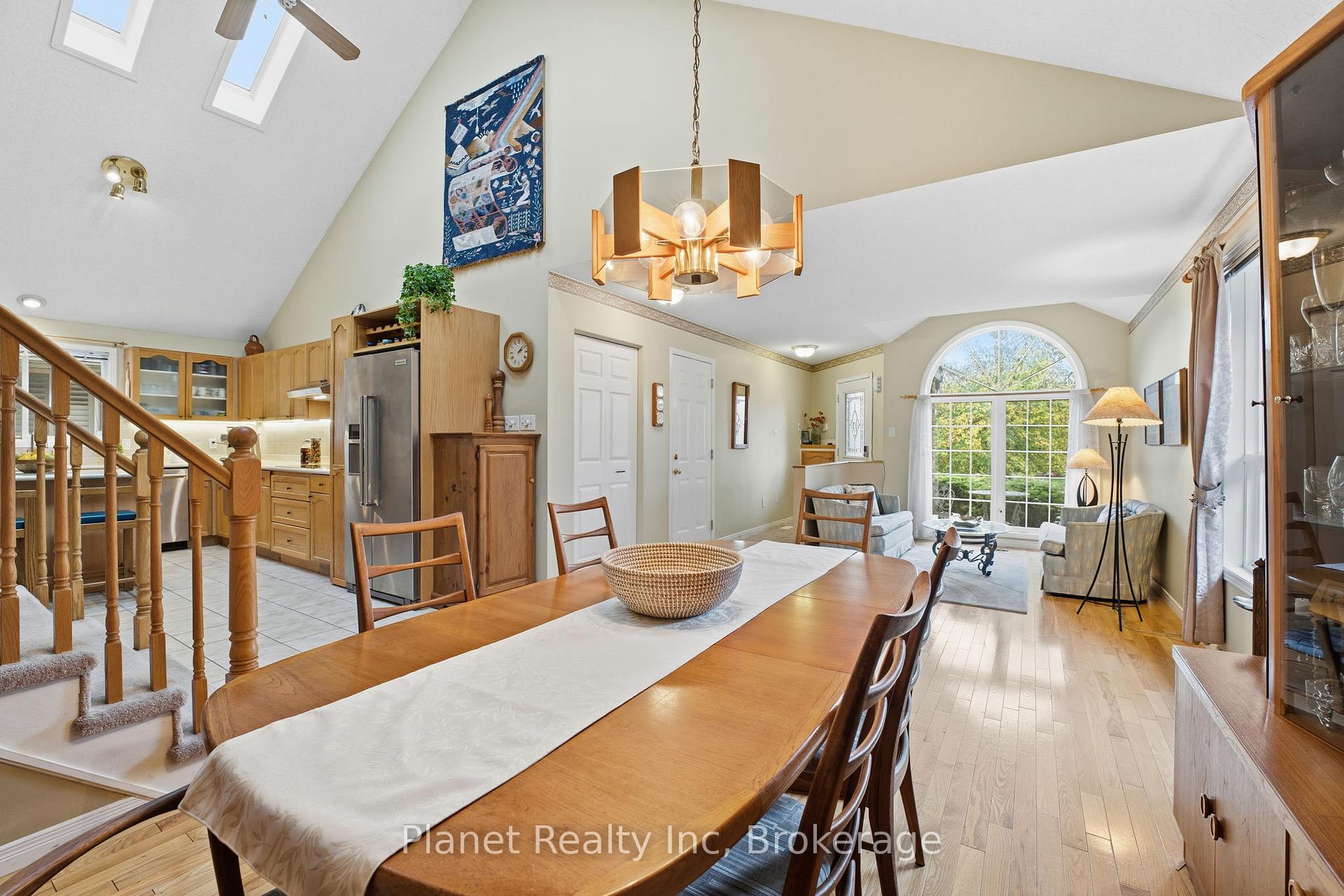 Photo 8 of 24 Fletcher Court, Guelph, Grange Road — HOMEH