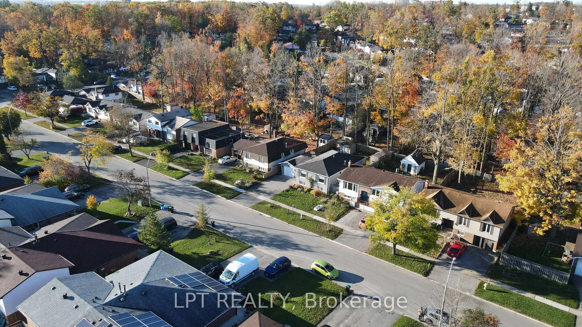Photo 49 of 48 Maplehurst Crescent, Barrie, Cundles East — HOMEH