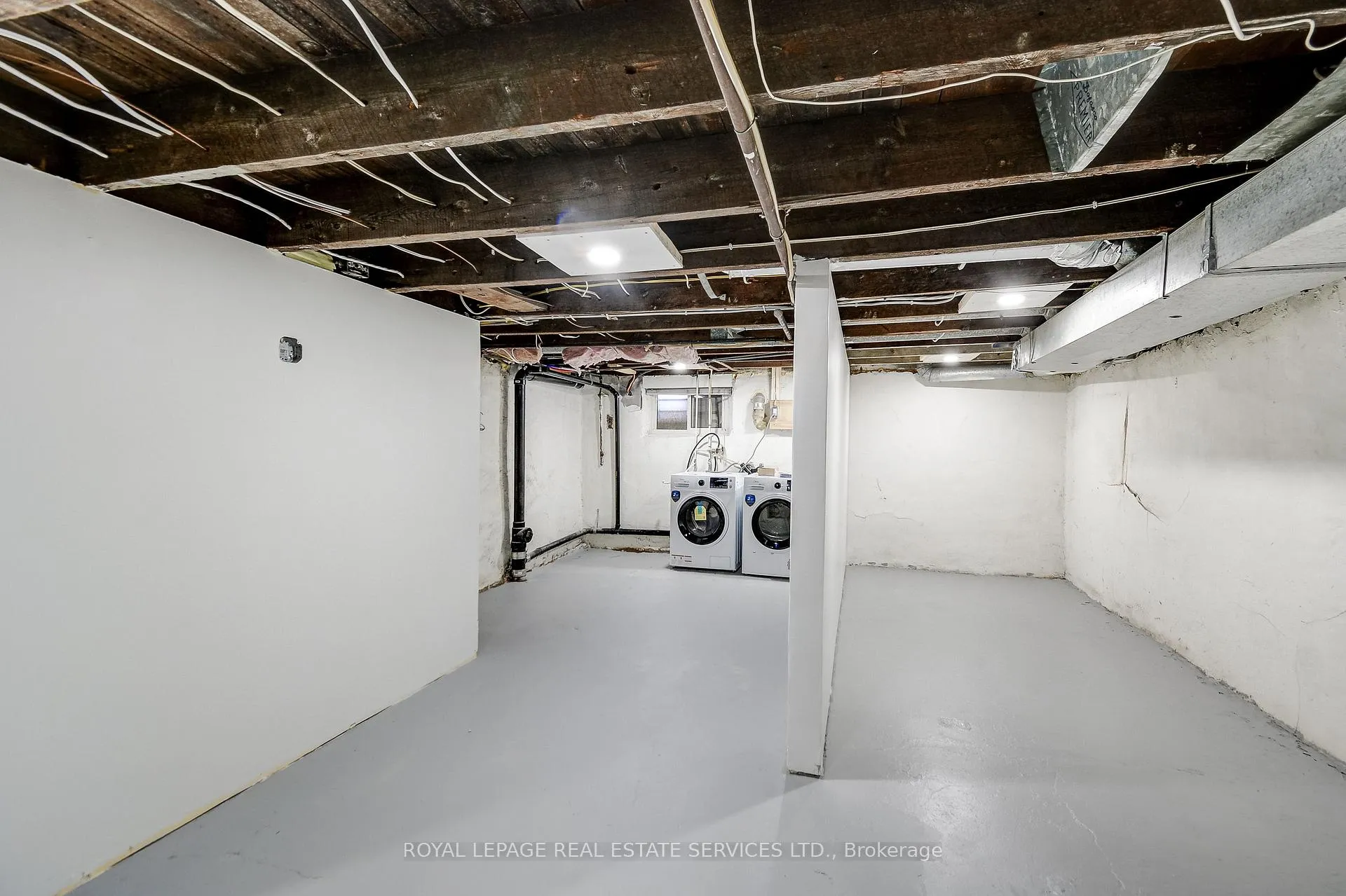 Photo 29 of 35 Fairleigh Avenue N, Hamilton, Gibson — HOMEH
