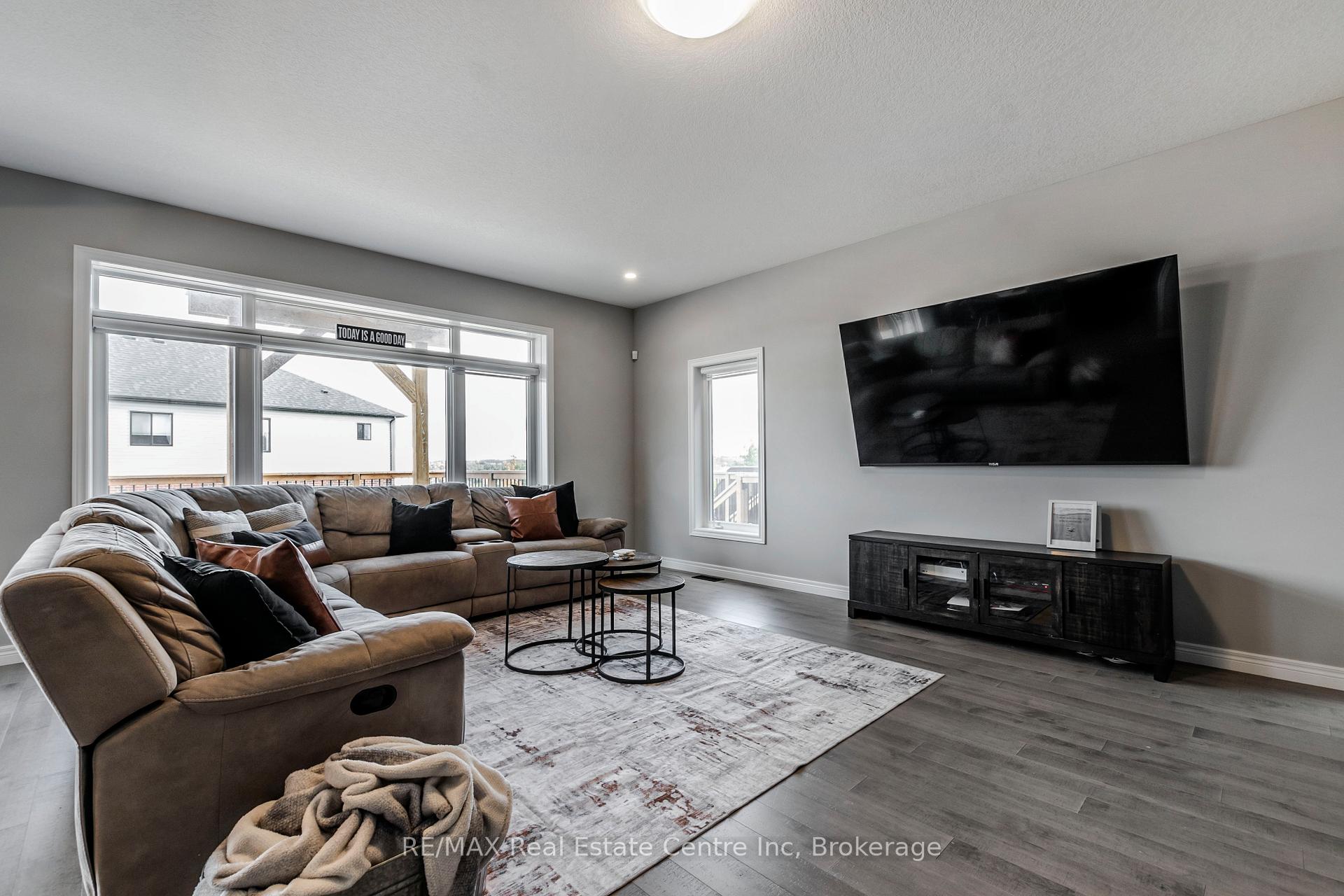 Photo 11 of 49 Keating Street, Guelph, Grange Road — HOMEH